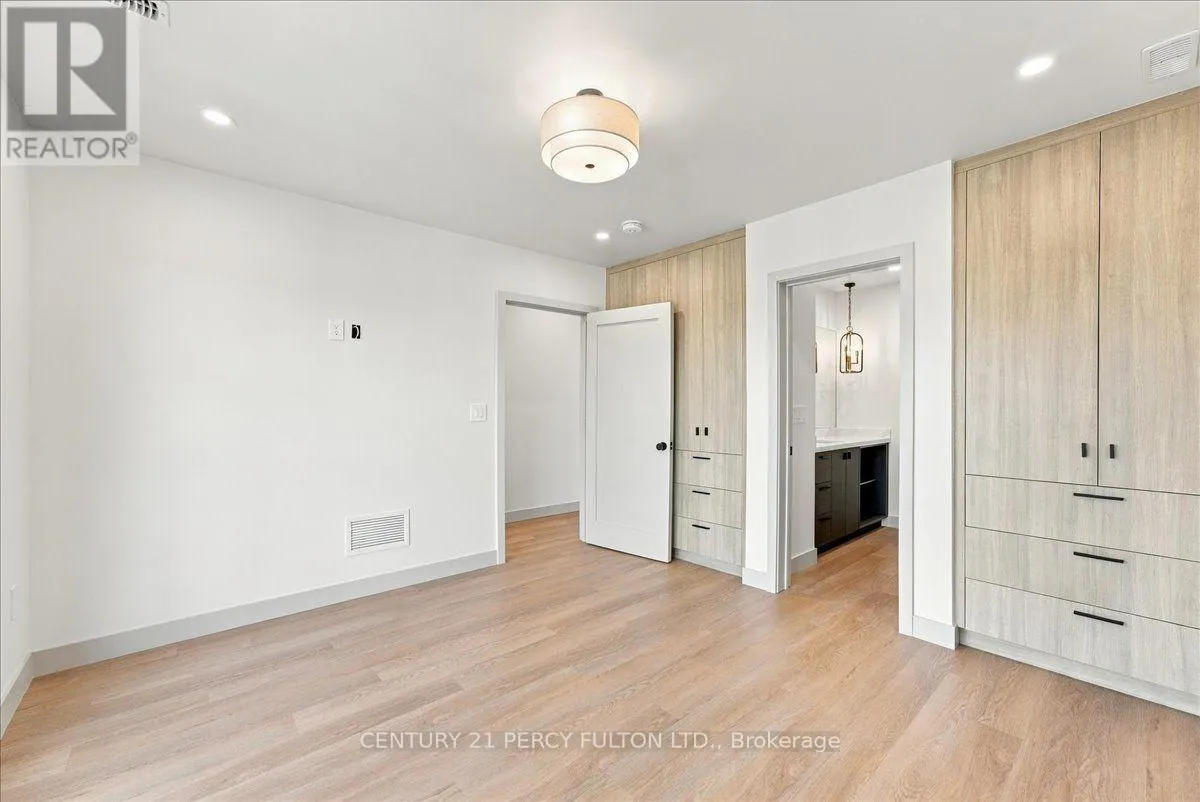 113 HATHERLEY ROAD