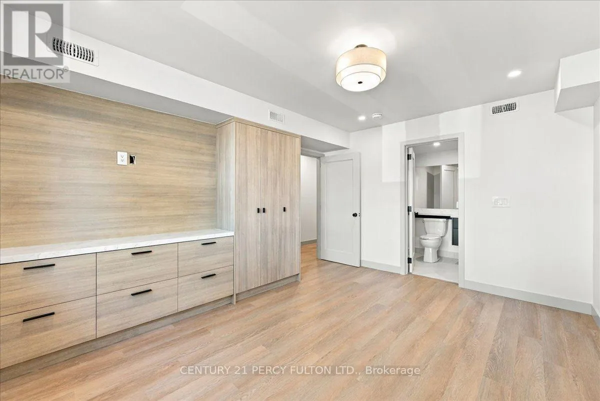 113 HATHERLEY ROAD
