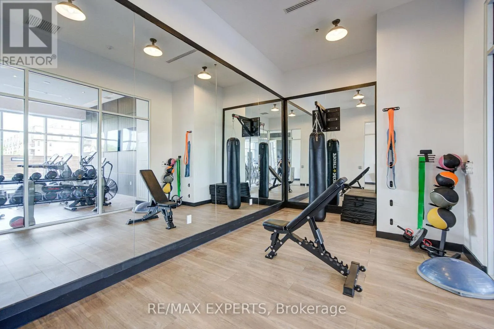 311 - 2475 OLD BRONTE ROAD