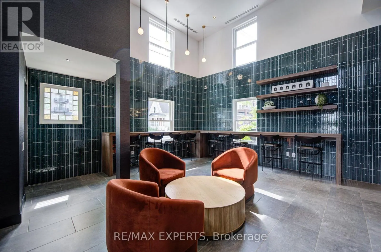 311 - 2475 OLD BRONTE ROAD