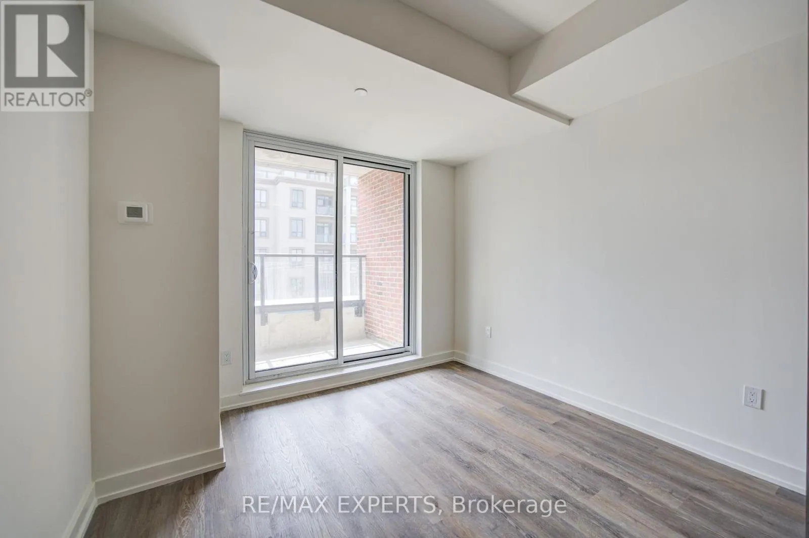 311 - 2475 OLD BRONTE ROAD