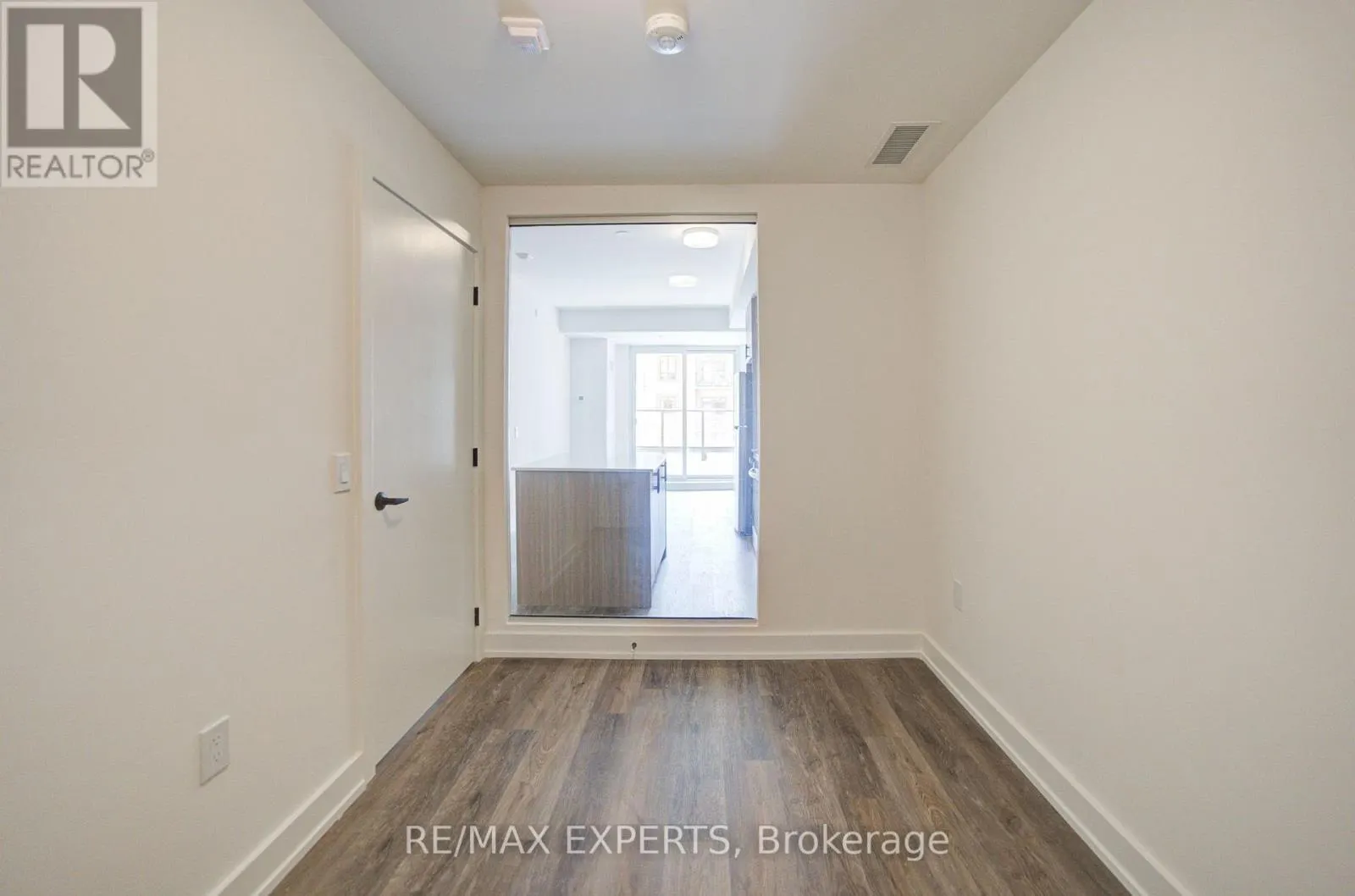 311 - 2475 OLD BRONTE ROAD