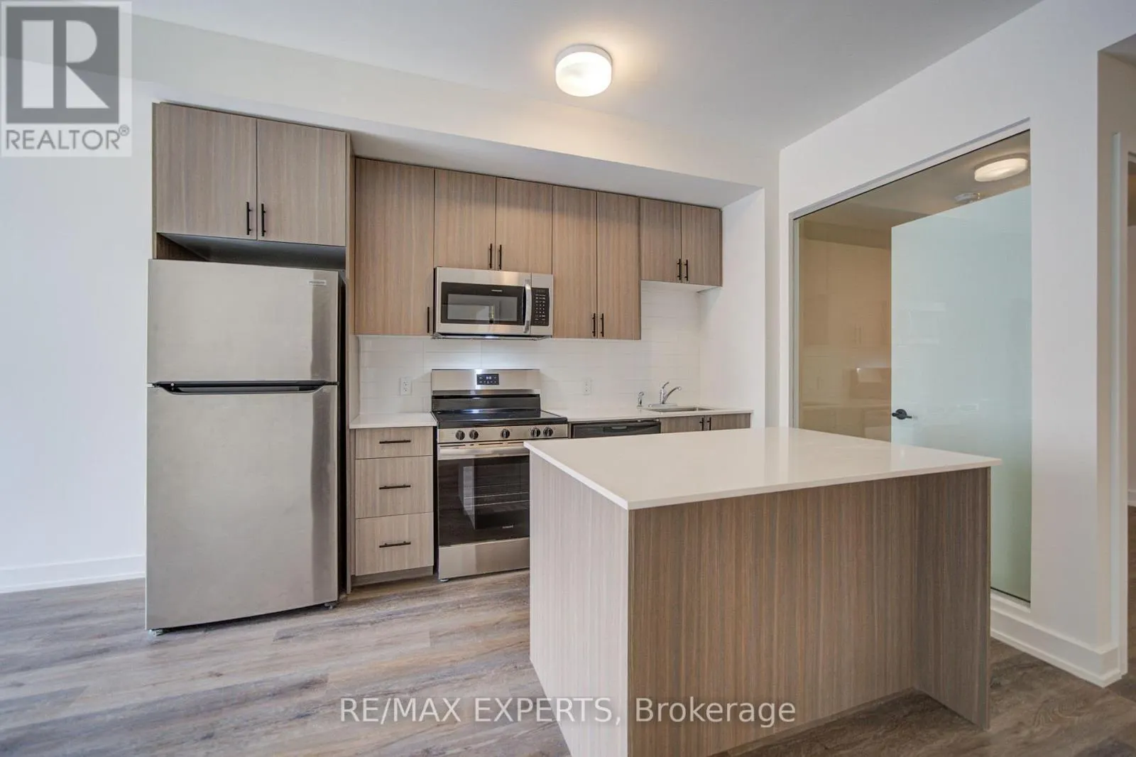 311 - 2475 OLD BRONTE ROAD