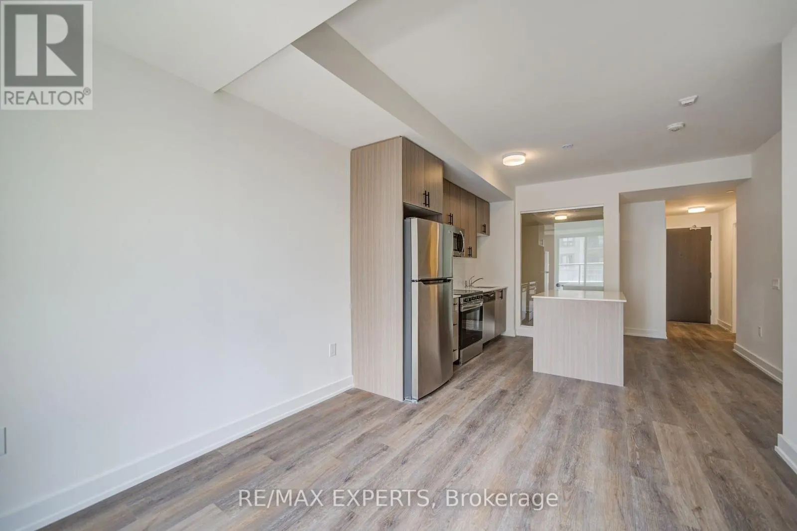 311 - 2475 OLD BRONTE ROAD