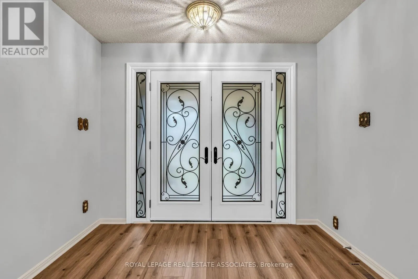 2529 CLAYMORE CRESCENT