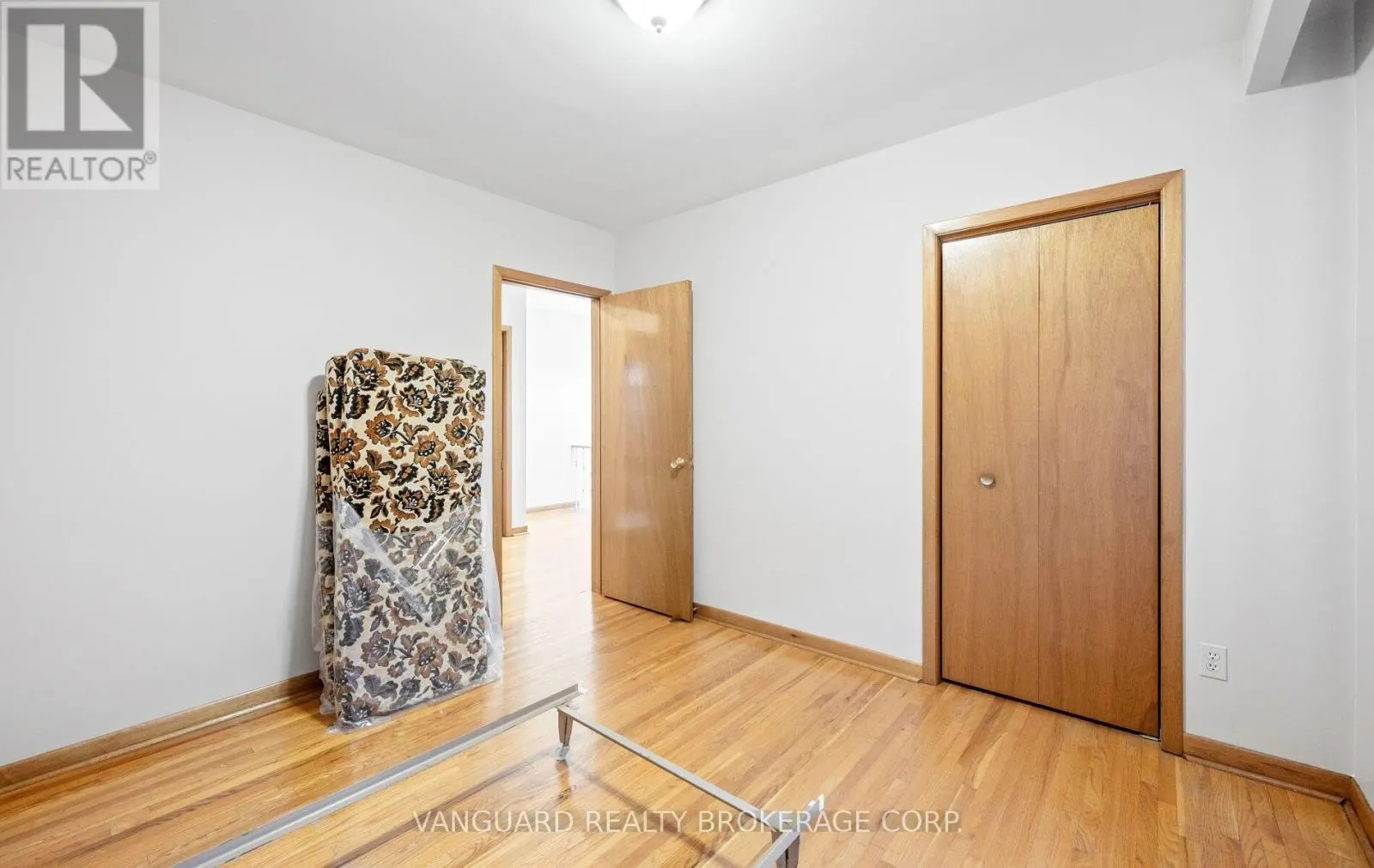 182 RUSTIC ROAD