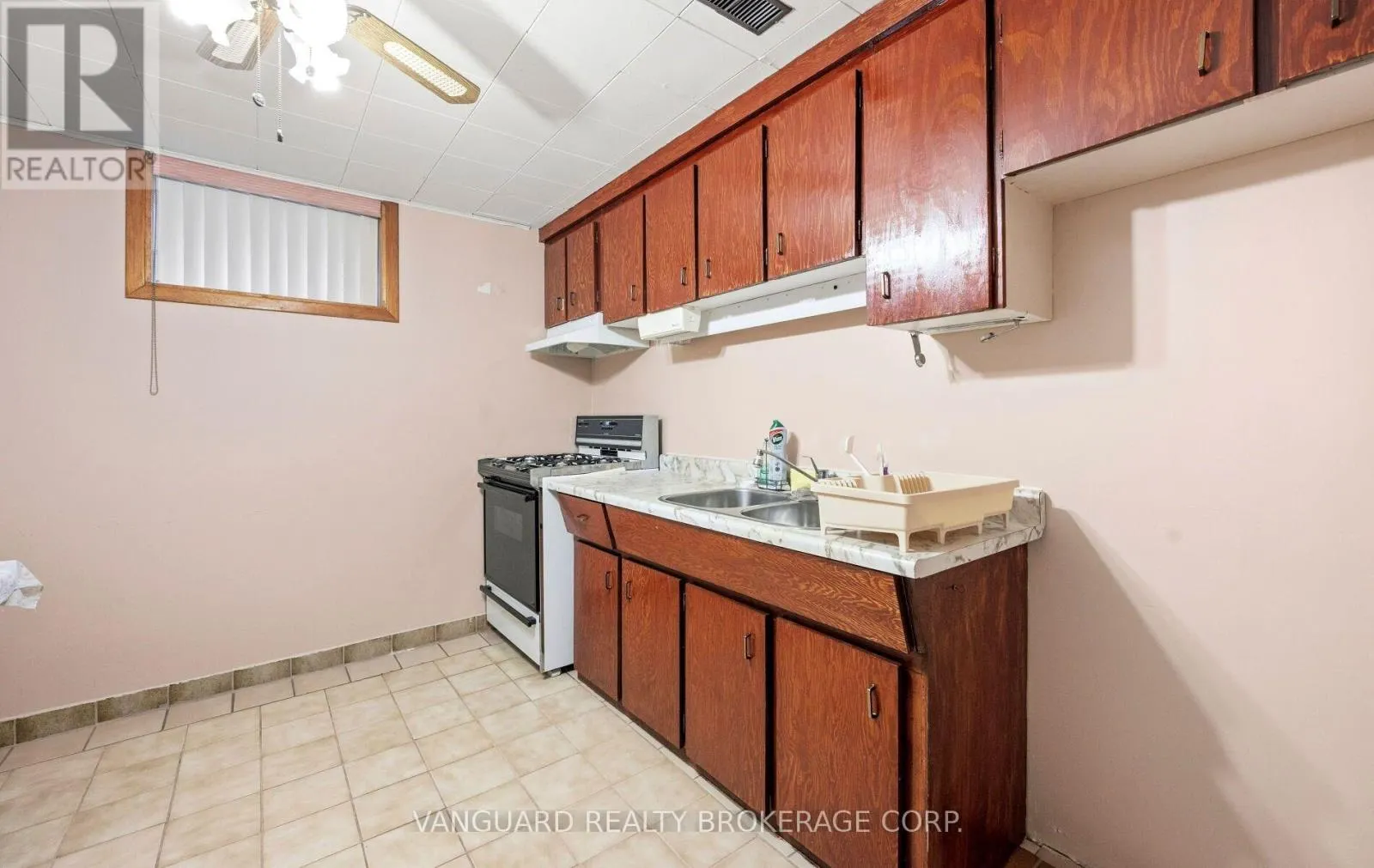182 RUSTIC ROAD