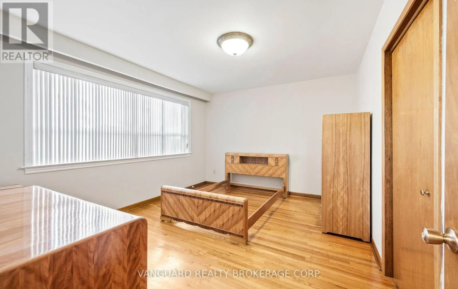 182 RUSTIC ROAD