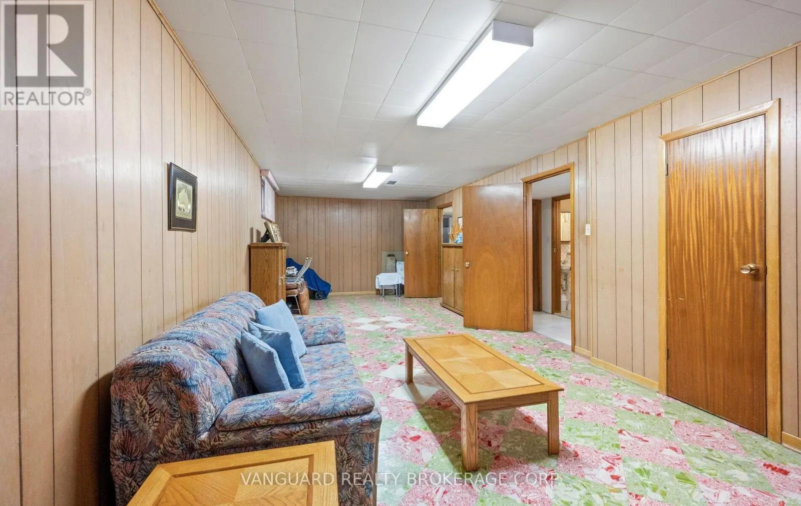 182 RUSTIC ROAD