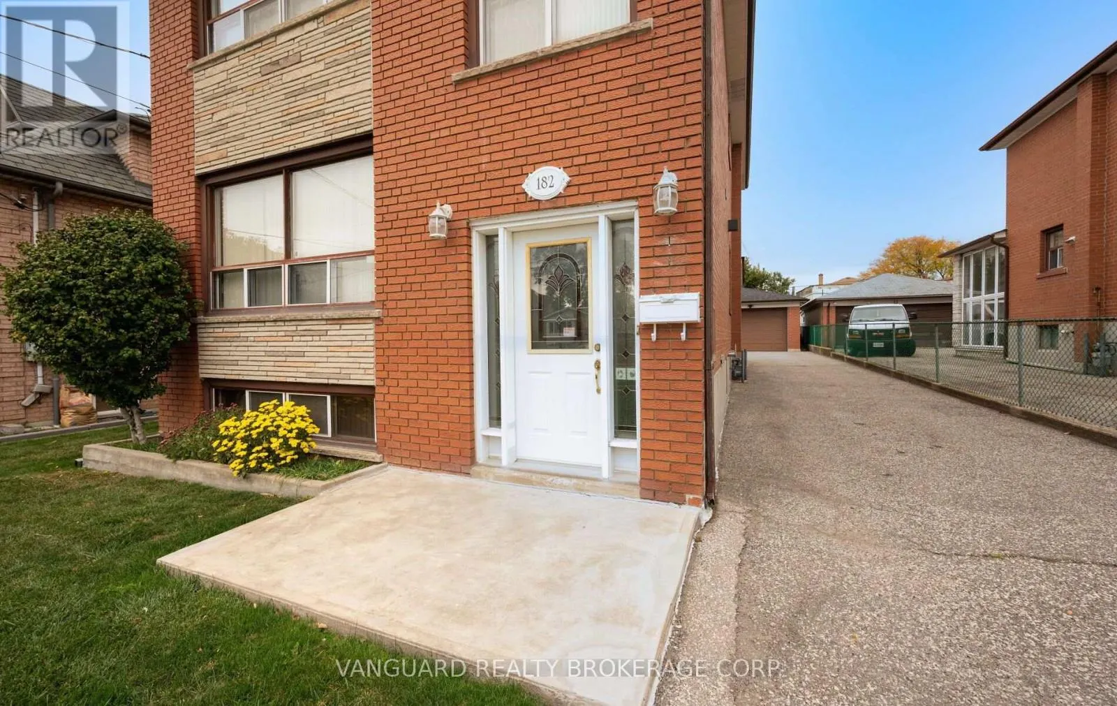 182 RUSTIC ROAD
