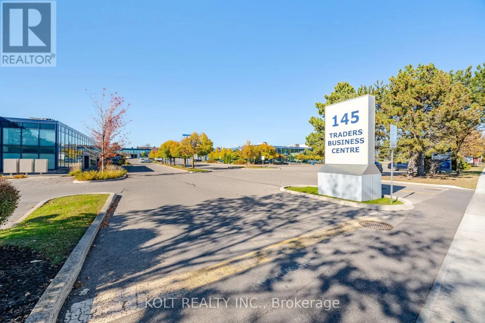 UNIT 31 - 145 TRADERS BOULEVARD E