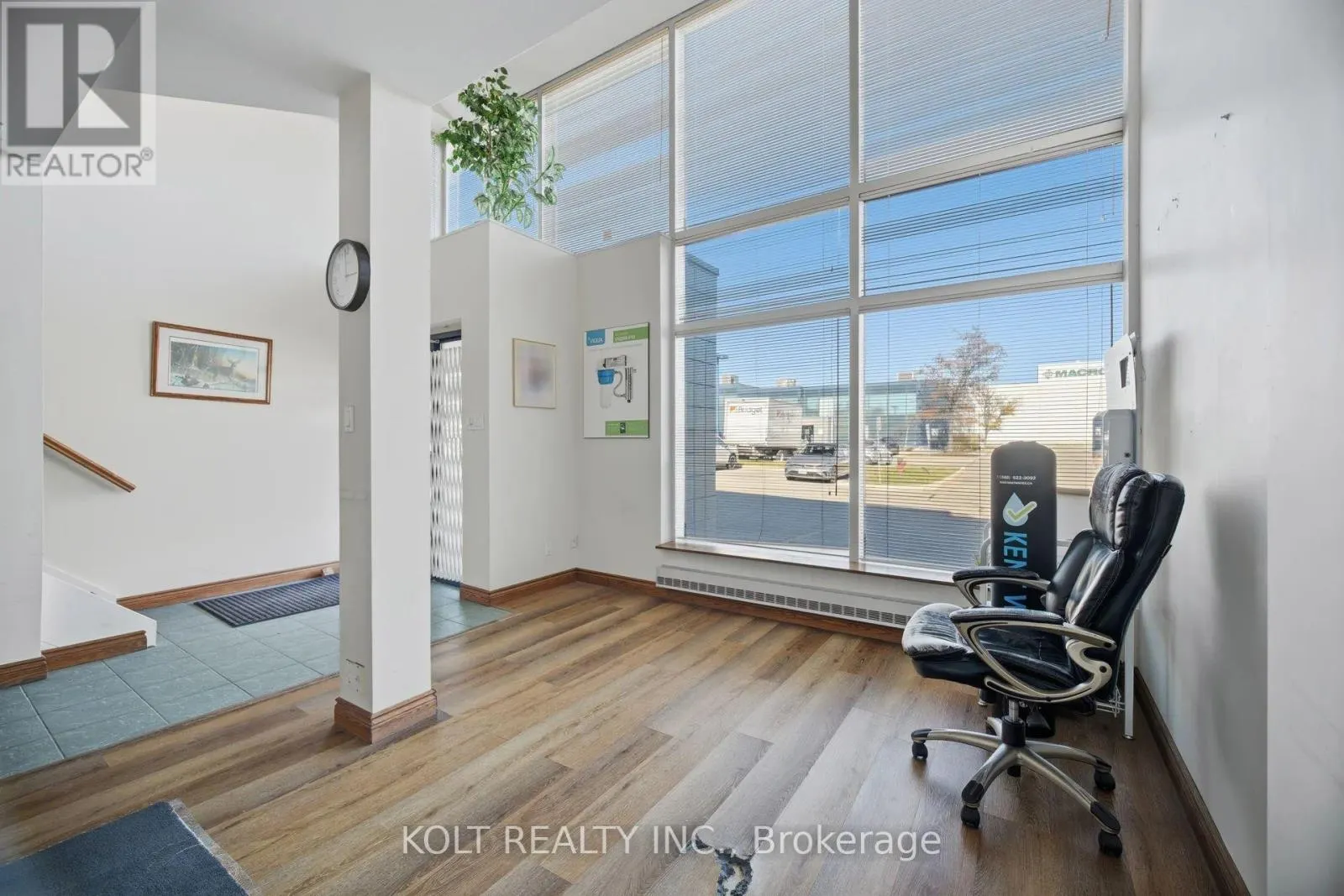 UNIT 31 - 145 TRADERS BOULEVARD E