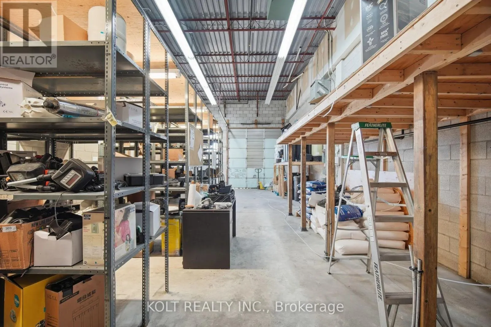 UNIT 31 - 145 TRADERS BOULEVARD E