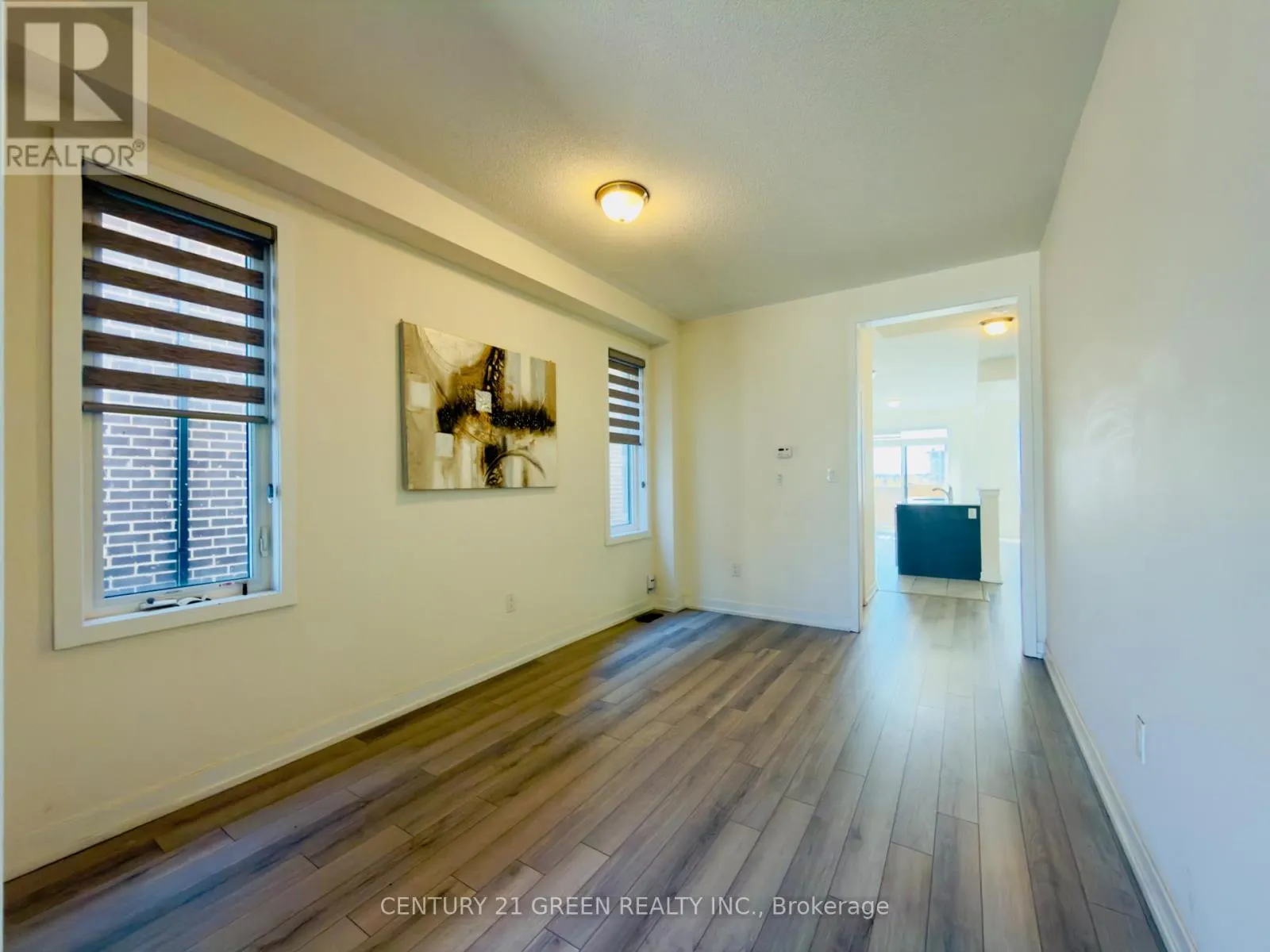 1546 ROSE WAY