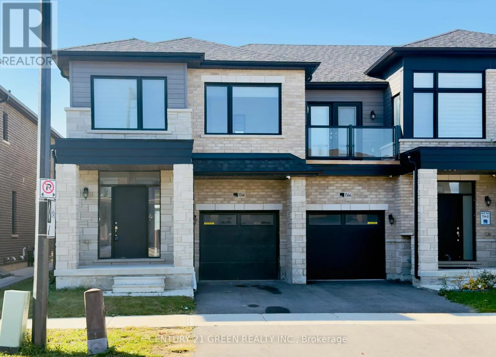 1546 ROSE WAY