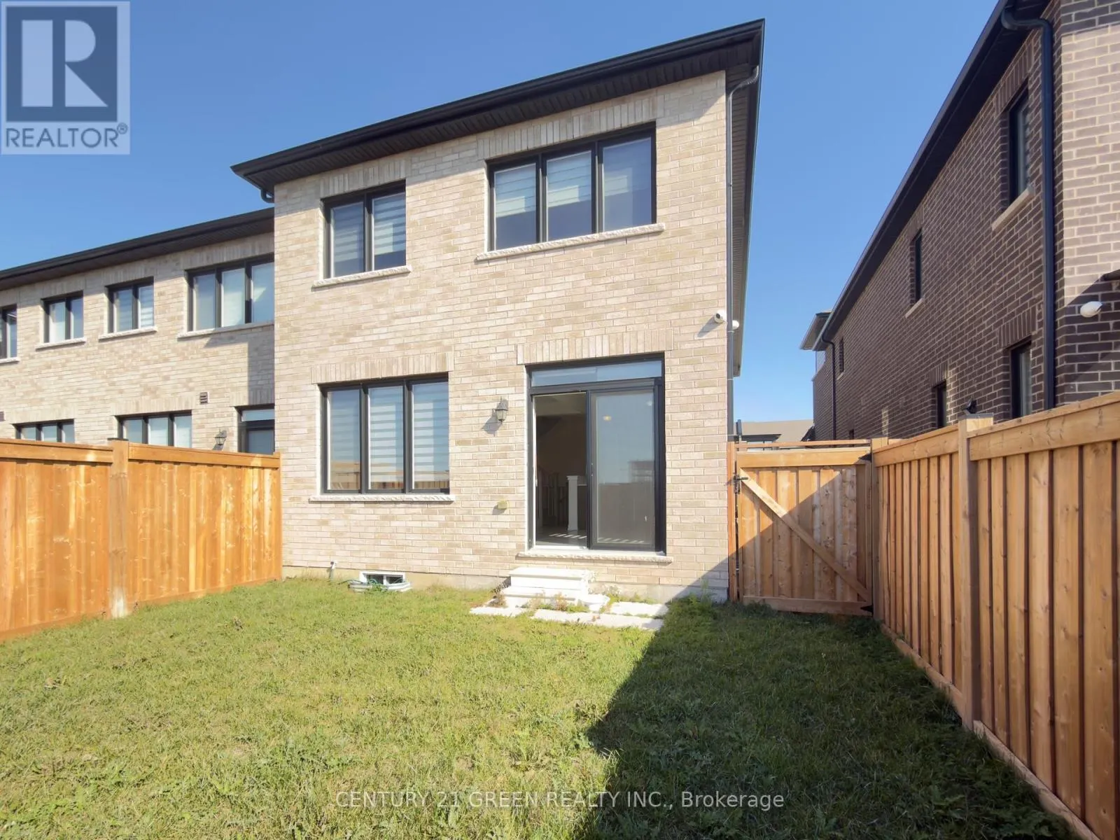 1546 ROSE WAY