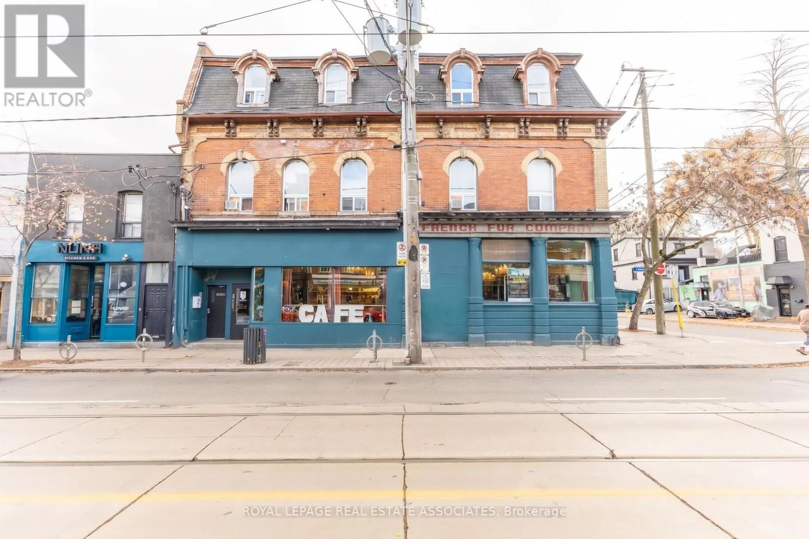 1267 QUEEN STREET W