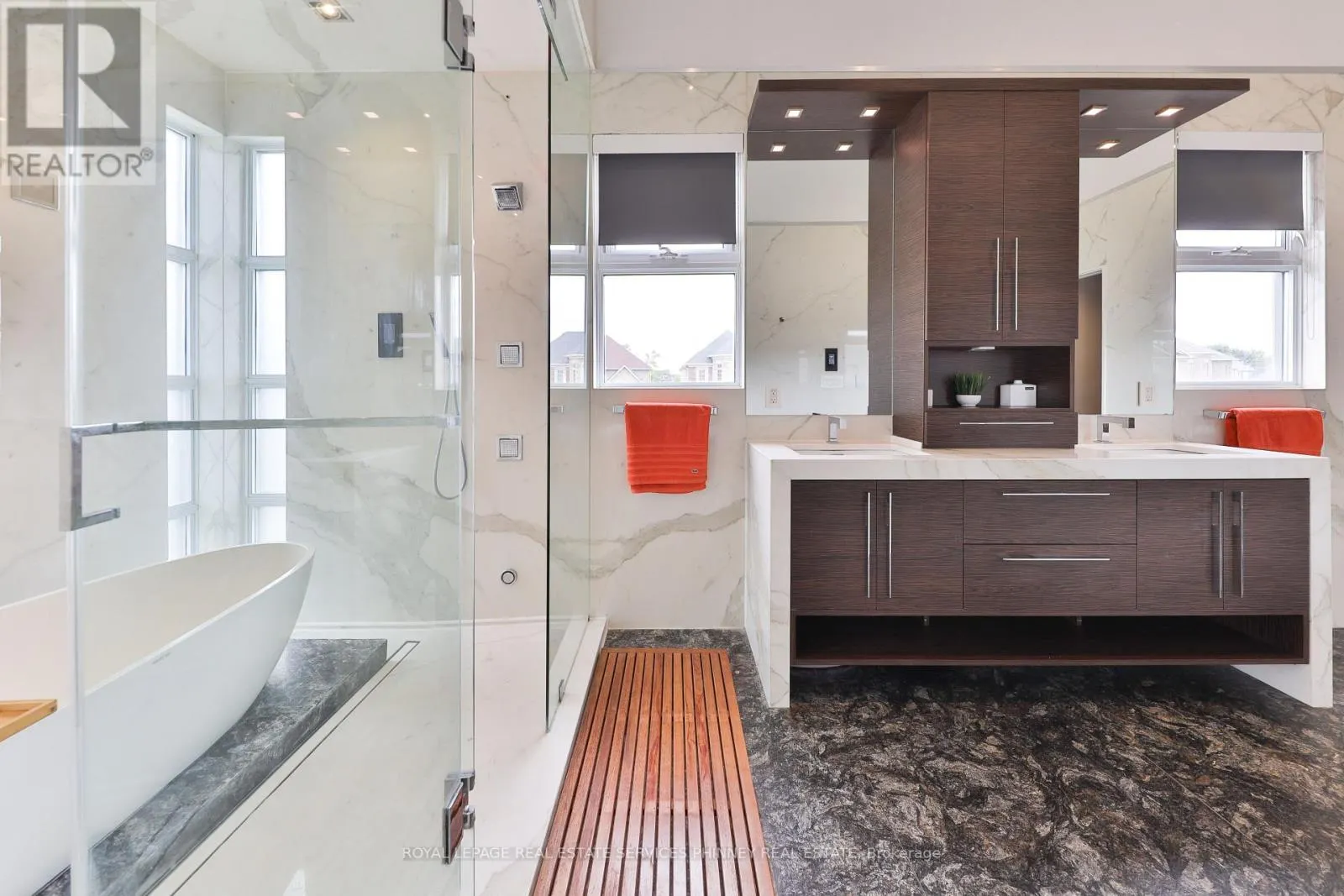 622 KOZEL COURT