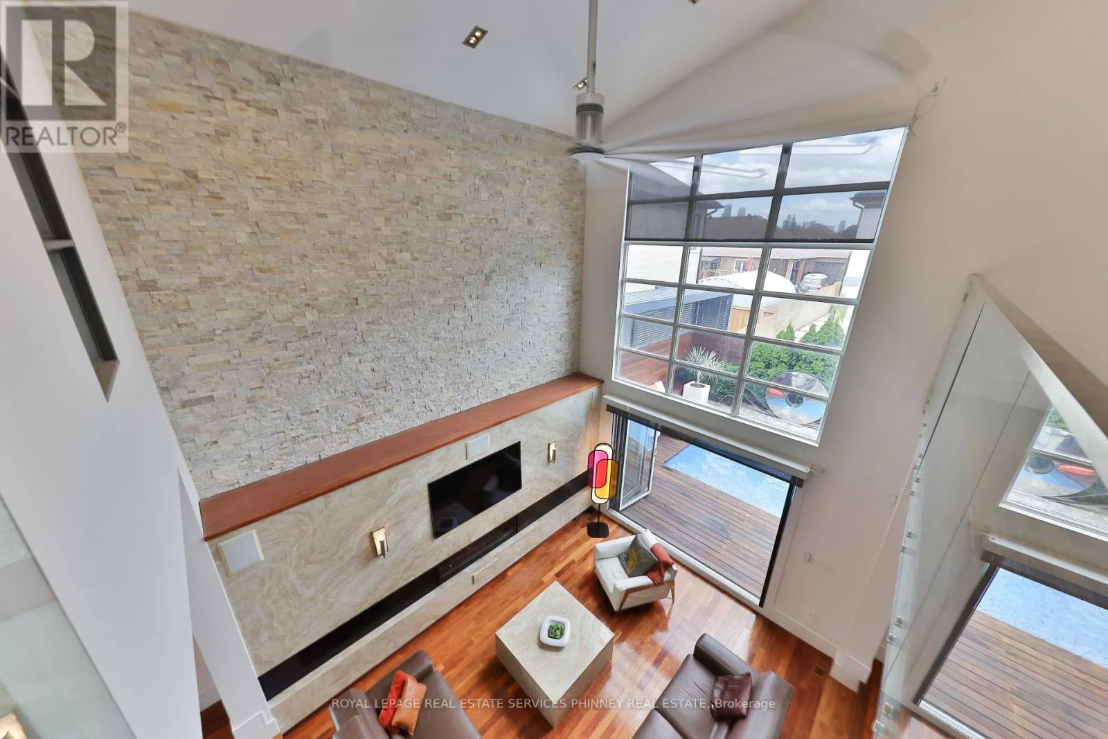622 KOZEL COURT