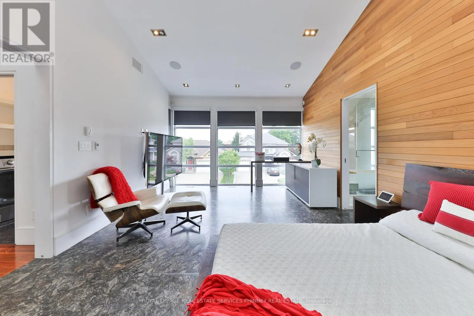 622 KOZEL COURT