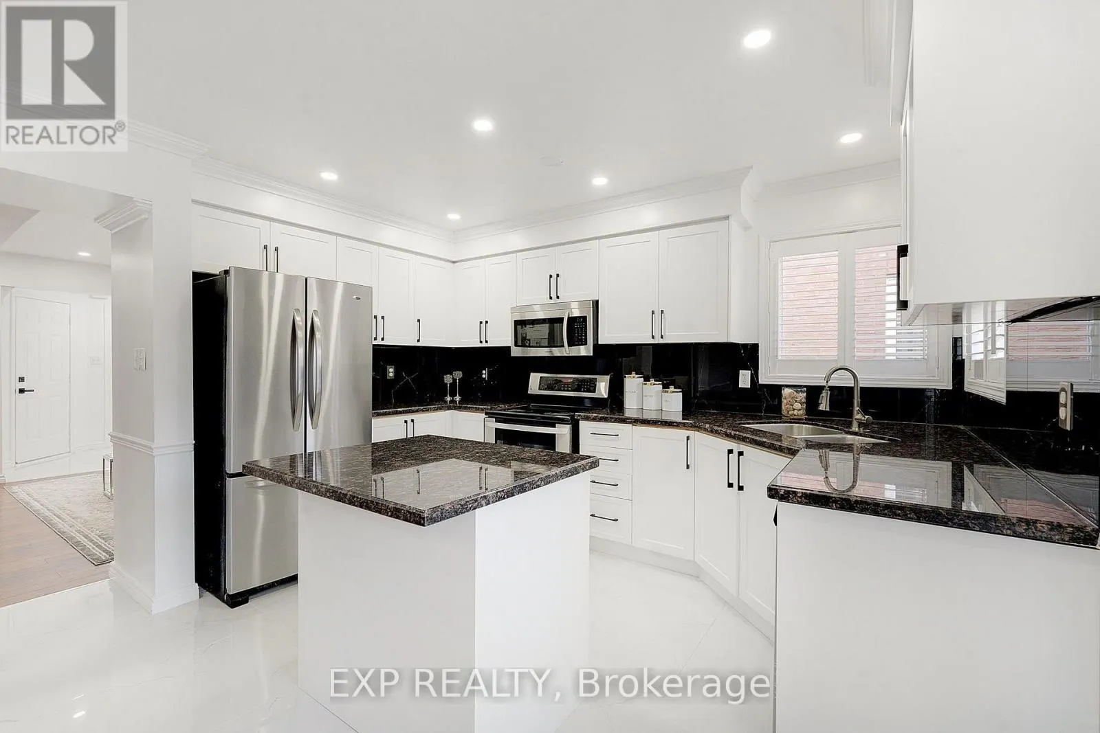 7283 BREAD FRUIT LANE