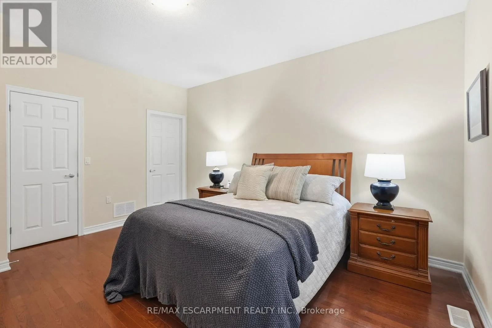 252 - 2120 ITABASHI WAY