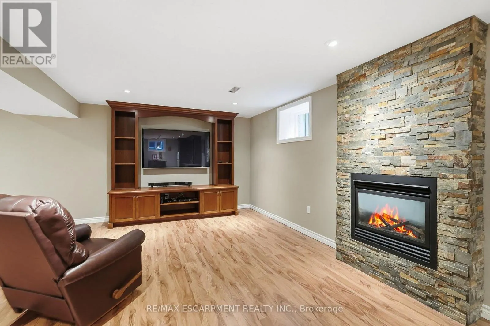 252 - 2120 ITABASHI WAY