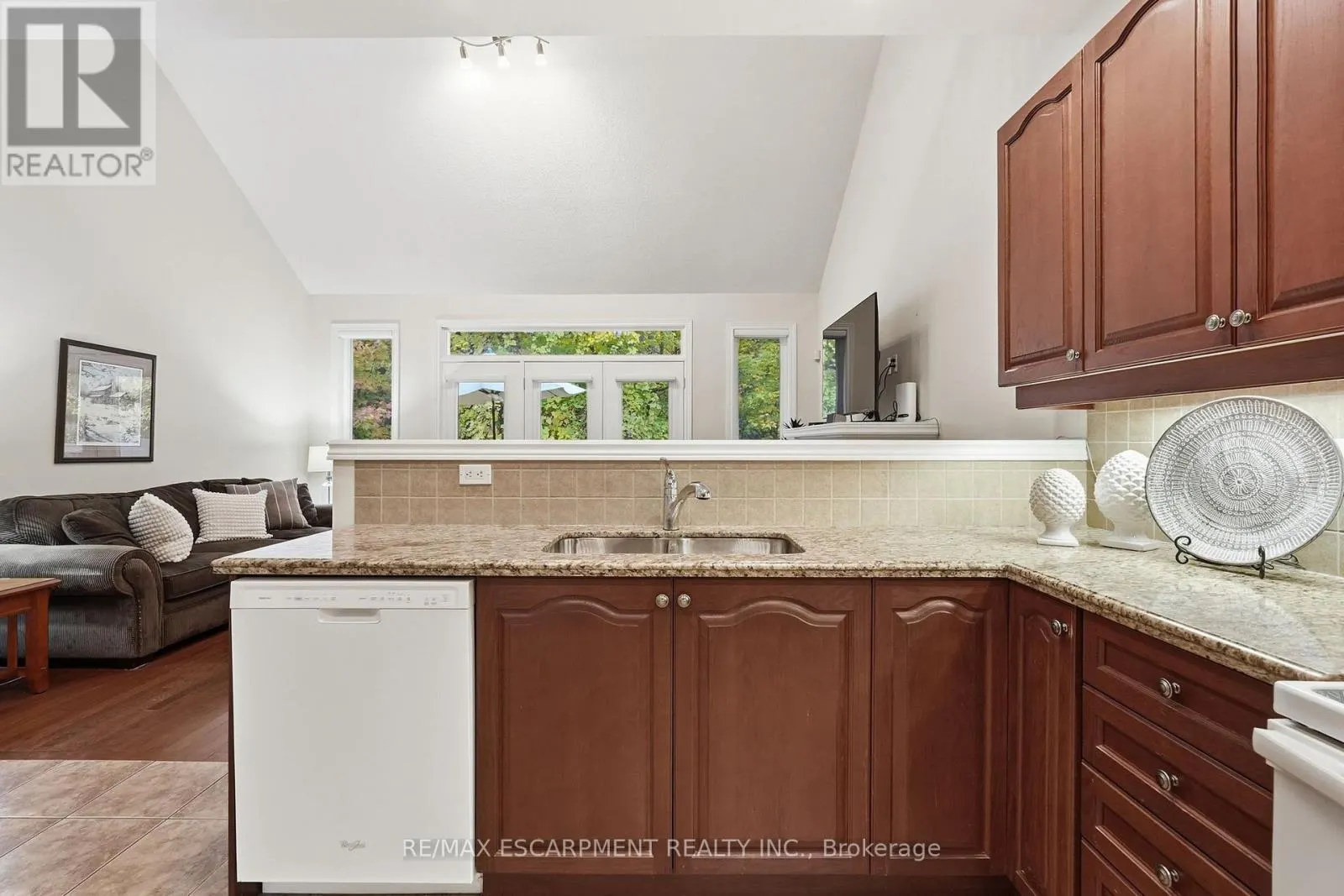 252 - 2120 ITABASHI WAY