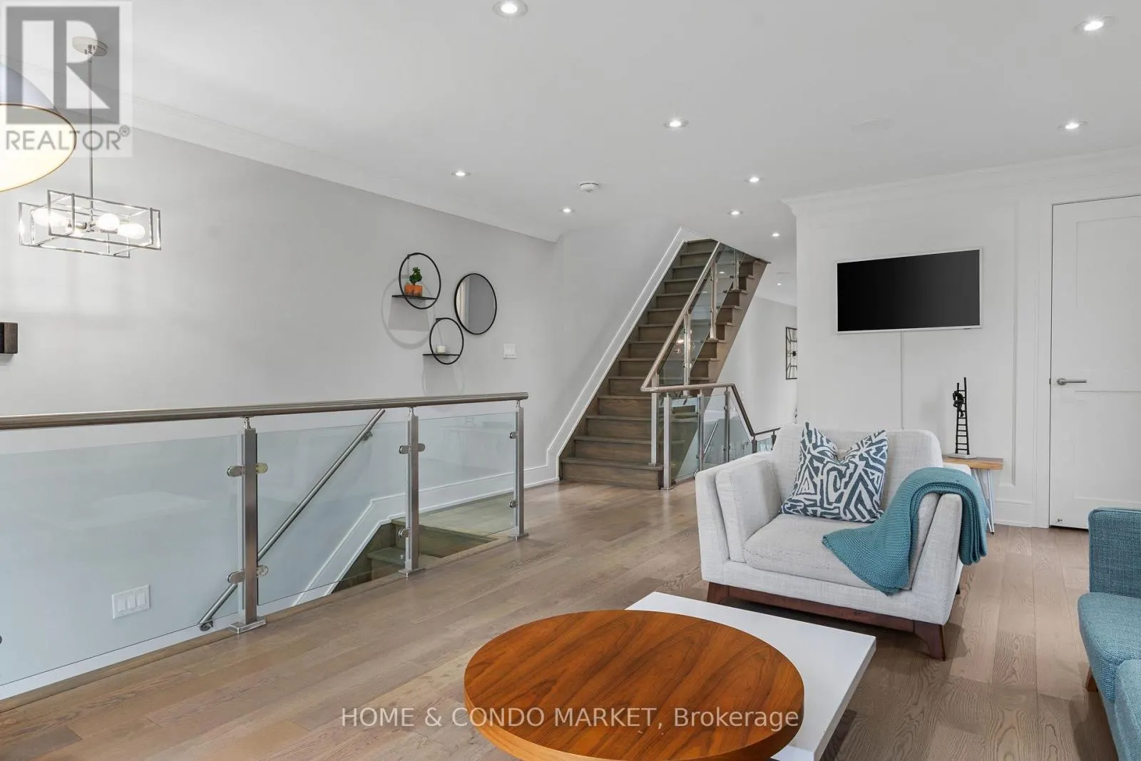 90 GORT AVENUE
