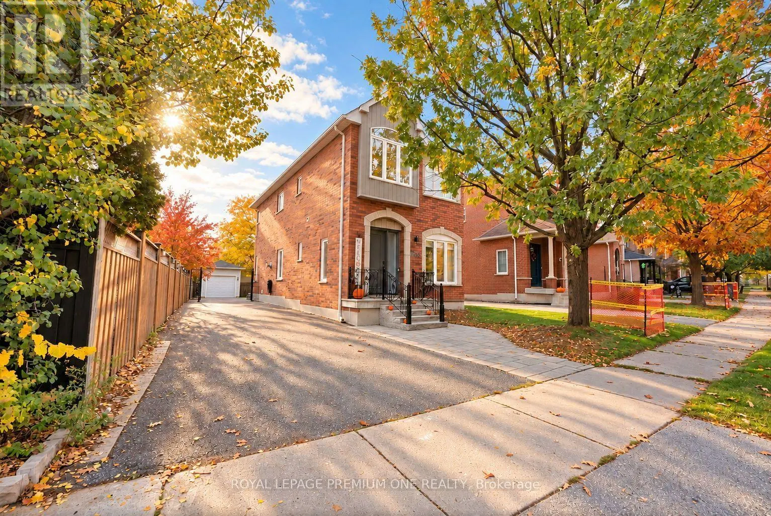 2673 CASTLE HILL CRESCENT