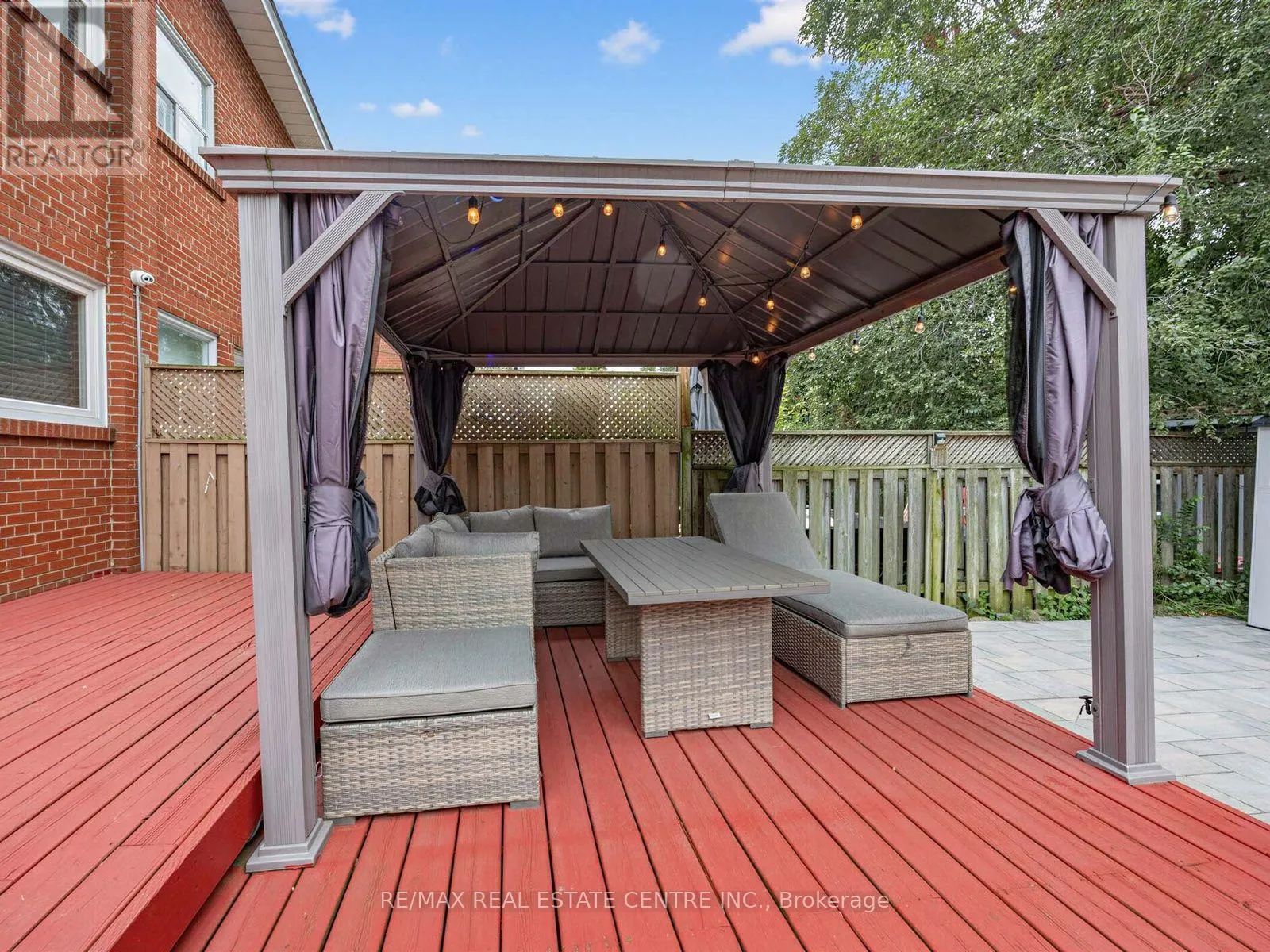 2475 BROOKHURST ROAD