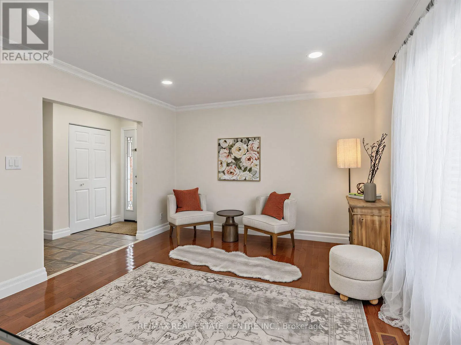 2475 BROOKHURST ROAD