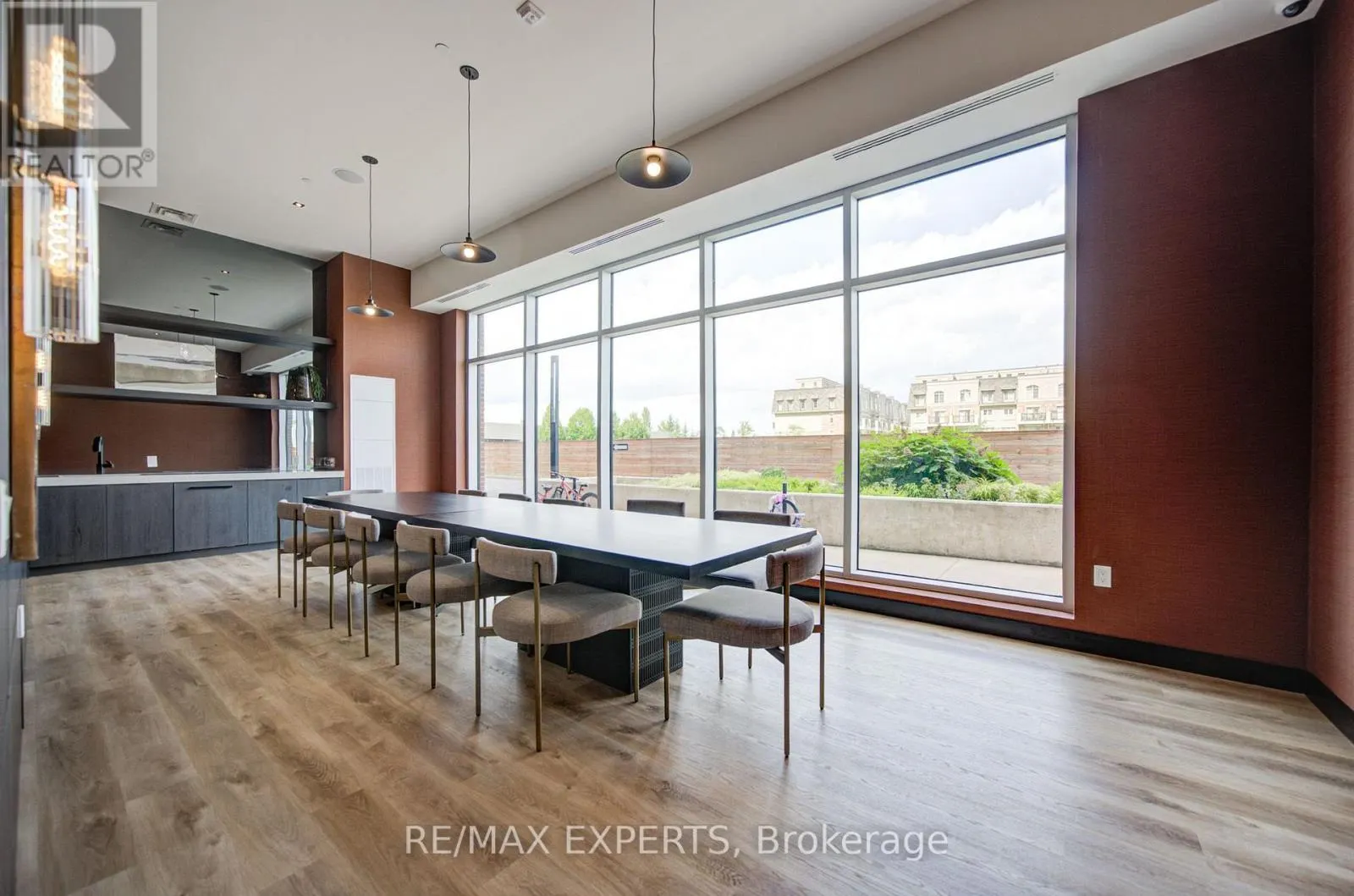 411 - 2475 OLD BRONTE ROAD