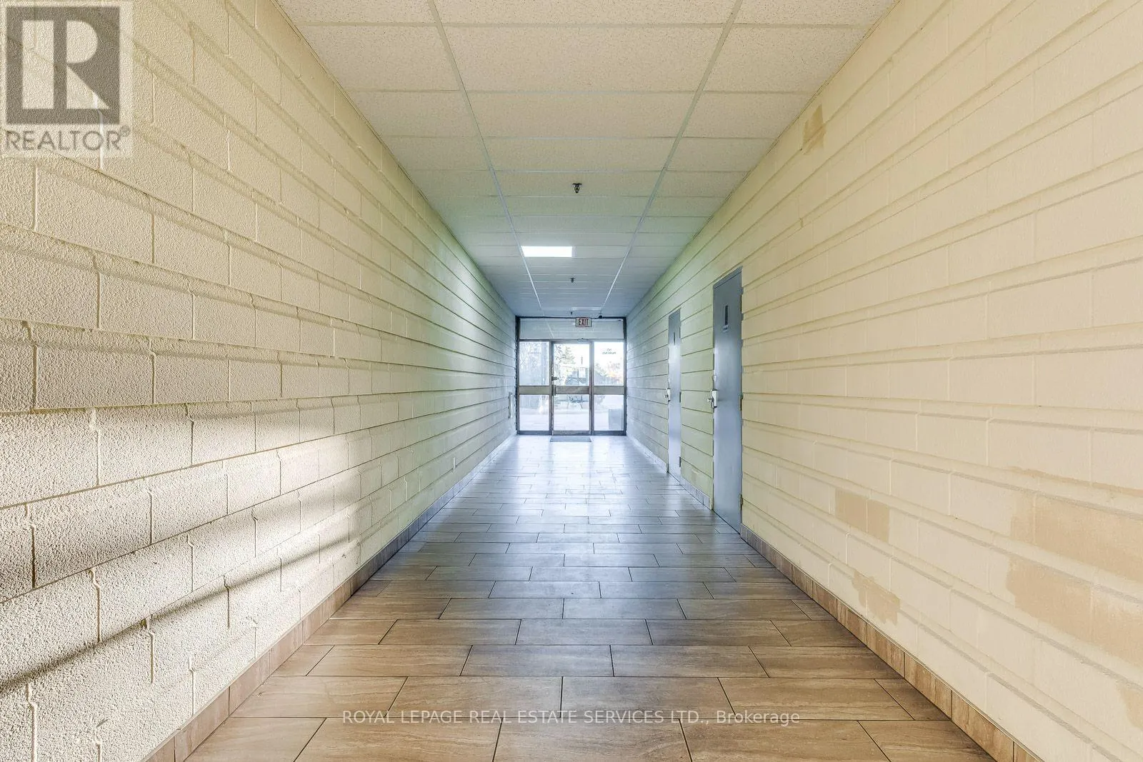 557 DIXON ROAD