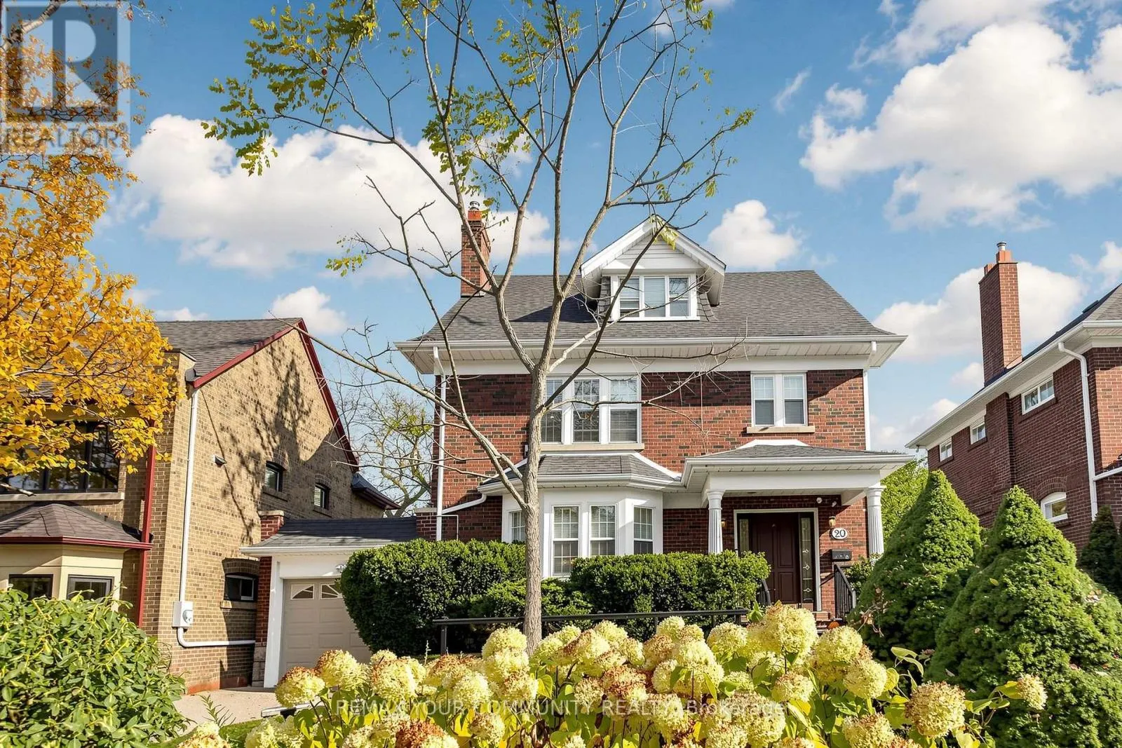 20 GRENADIER HEIGHTS