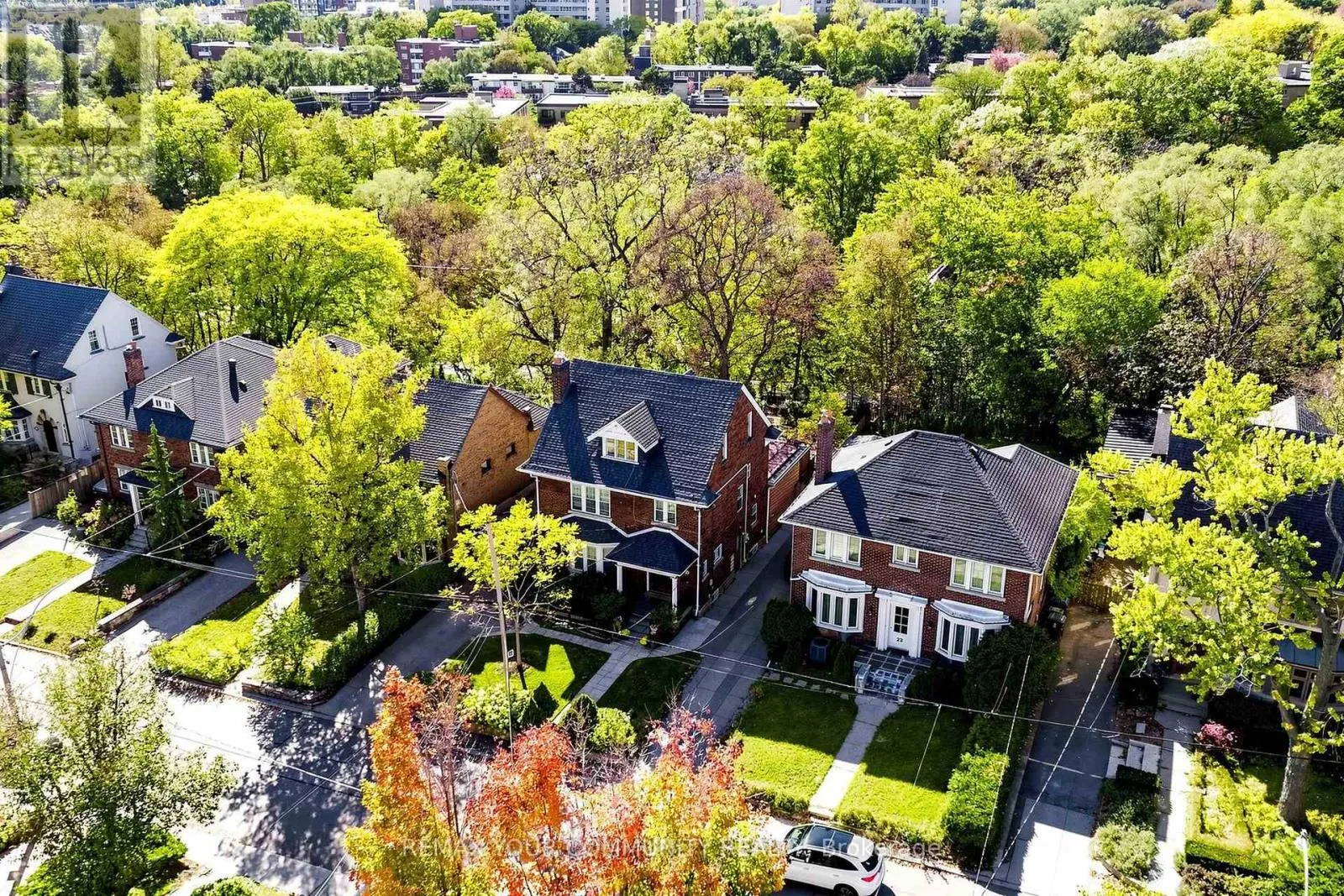 20 GRENADIER HEIGHTS