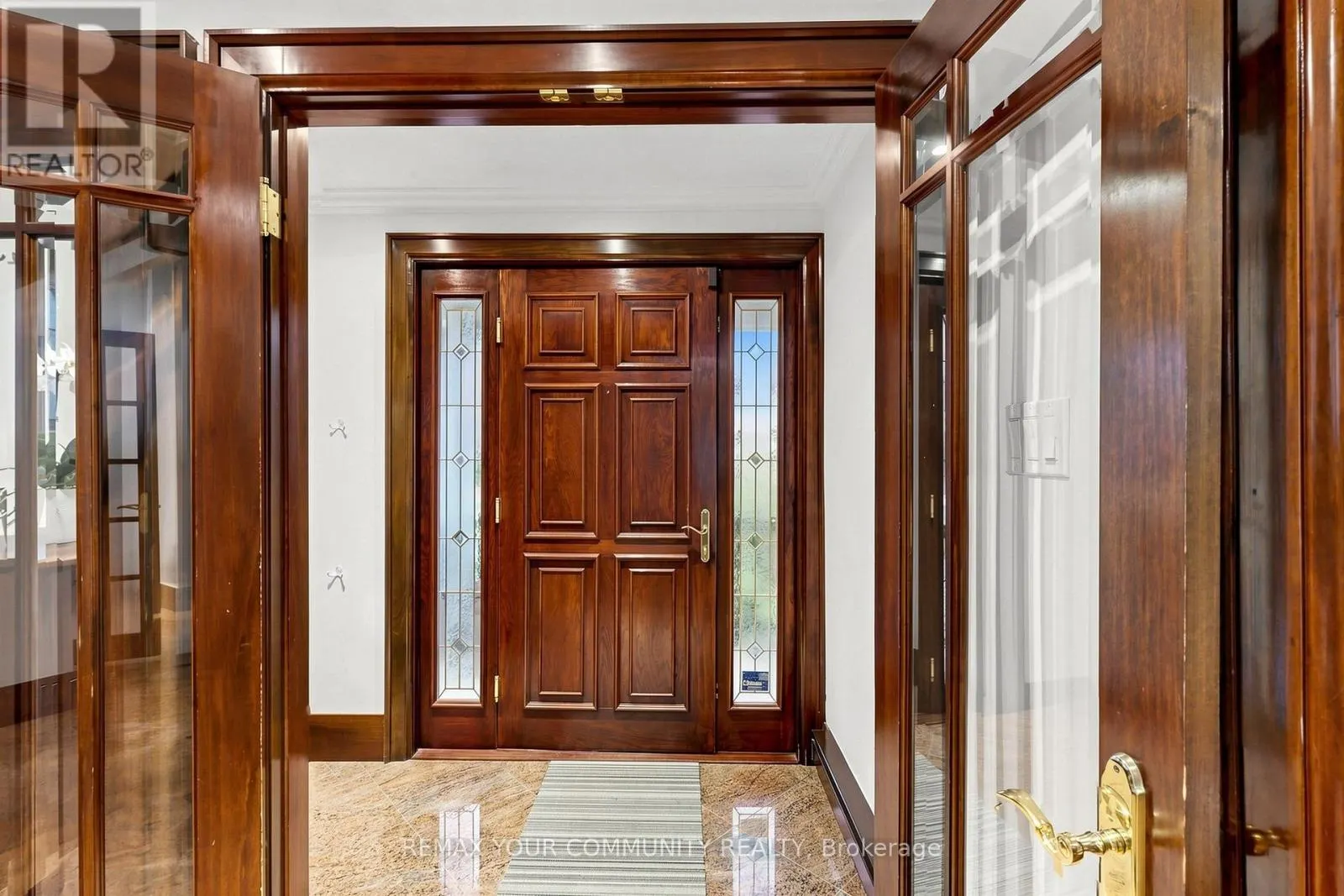 20 GRENADIER HEIGHTS