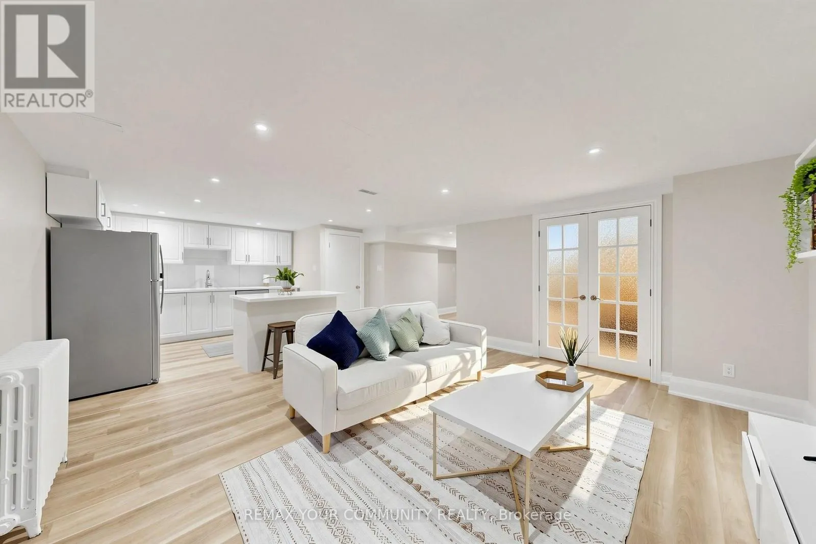 20 GRENADIER HEIGHTS