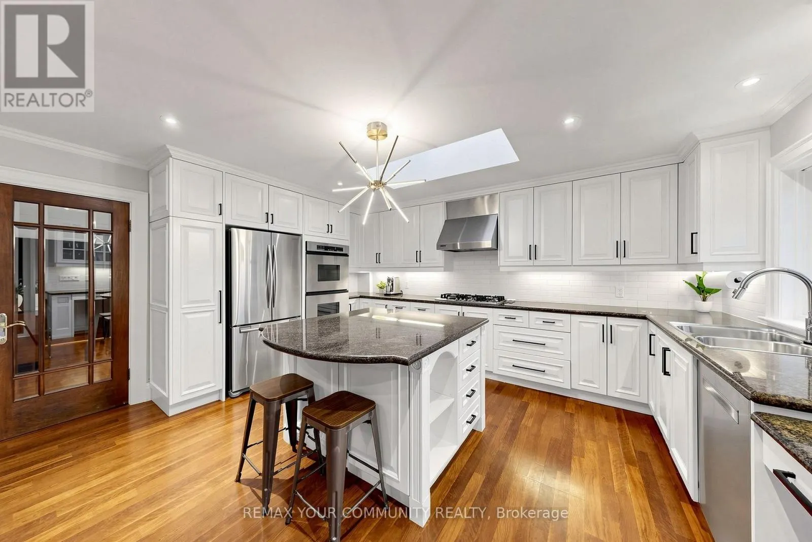 20 GRENADIER HEIGHTS