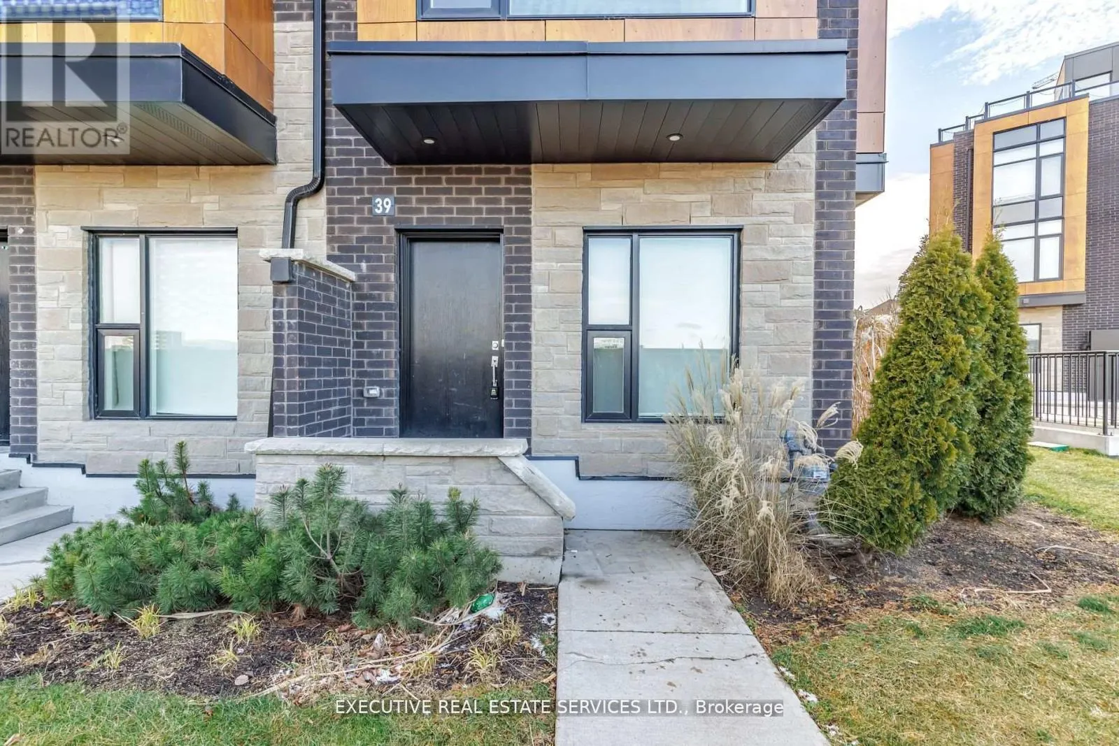 39 - 200 MALTA AVENUE