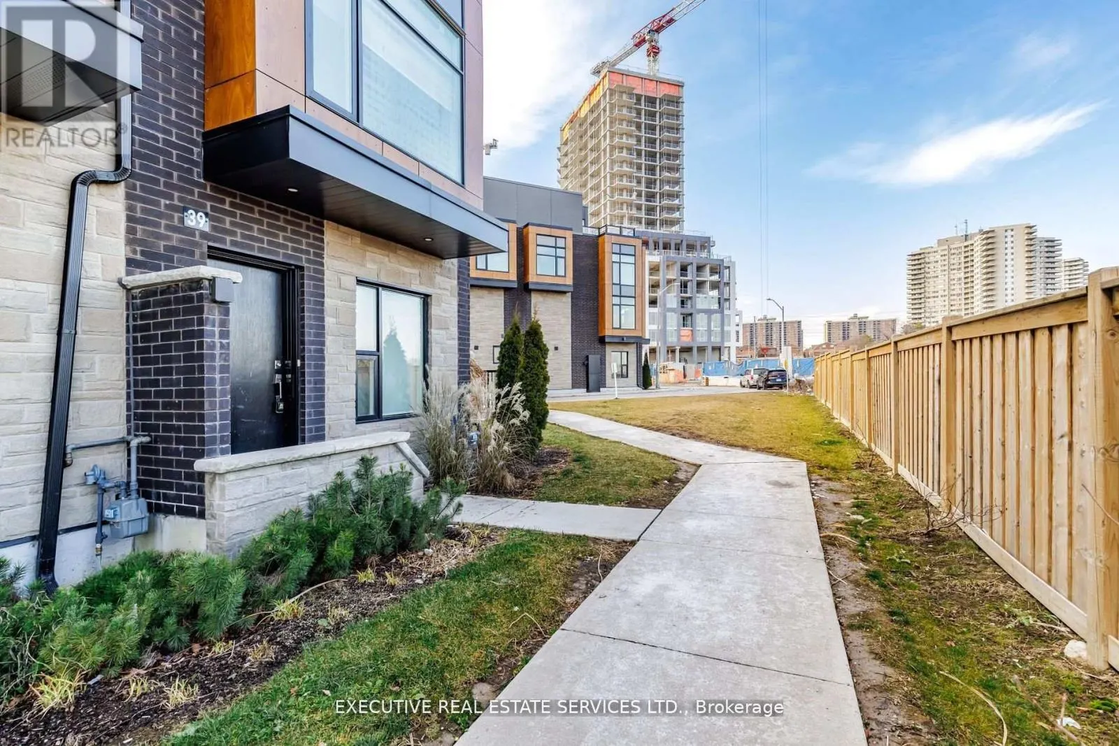 39 - 200 MALTA AVENUE