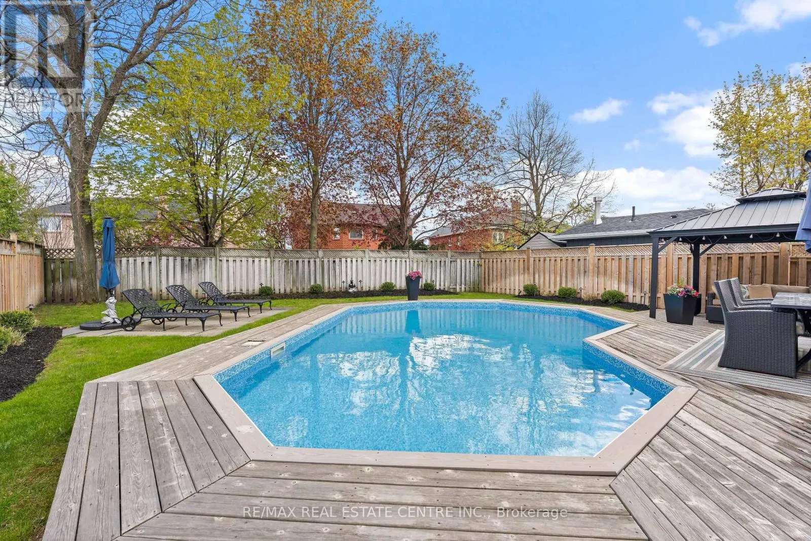 20 NIXON CRESCENT