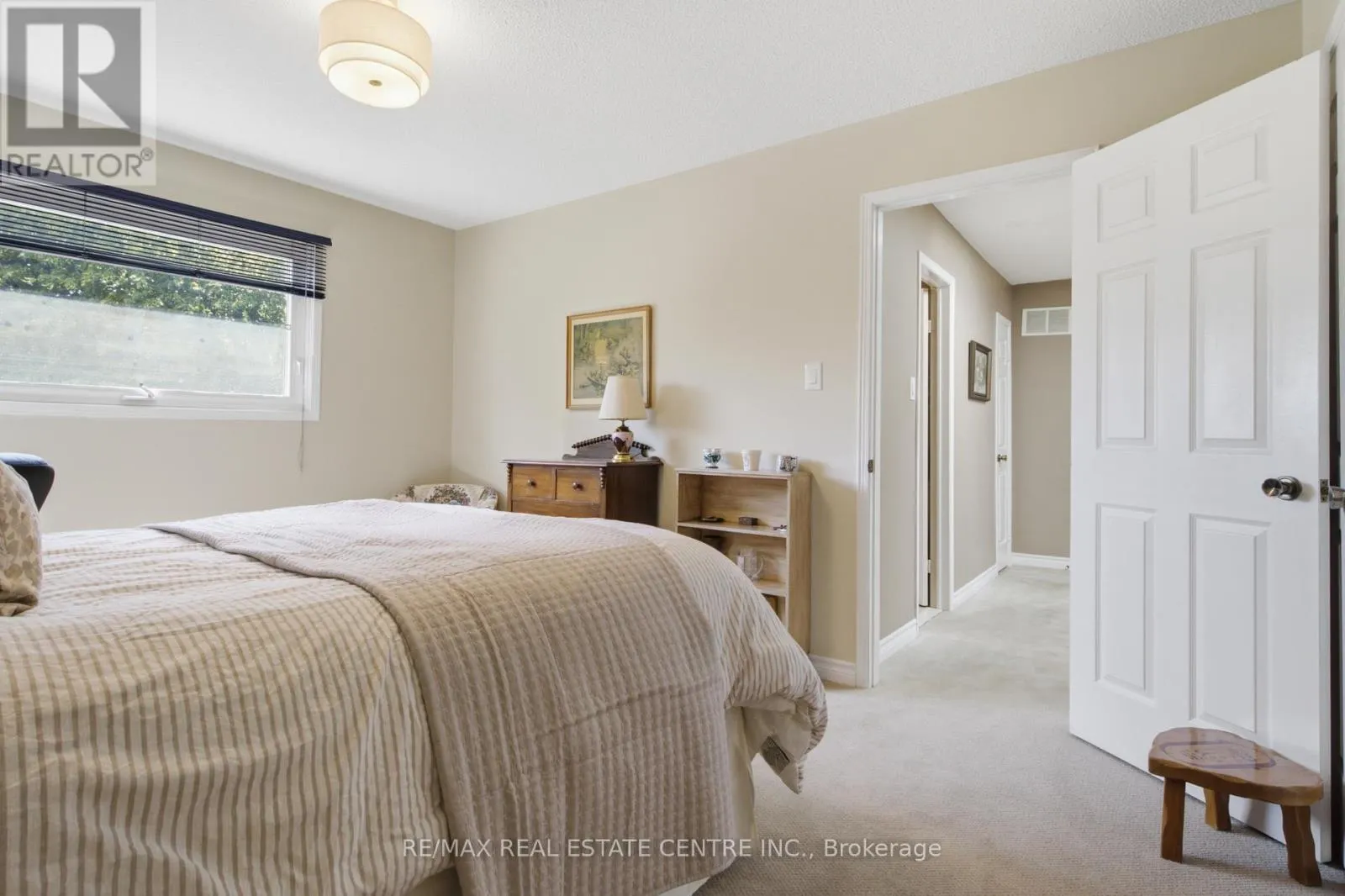23 DEER VALLEY DRIVE