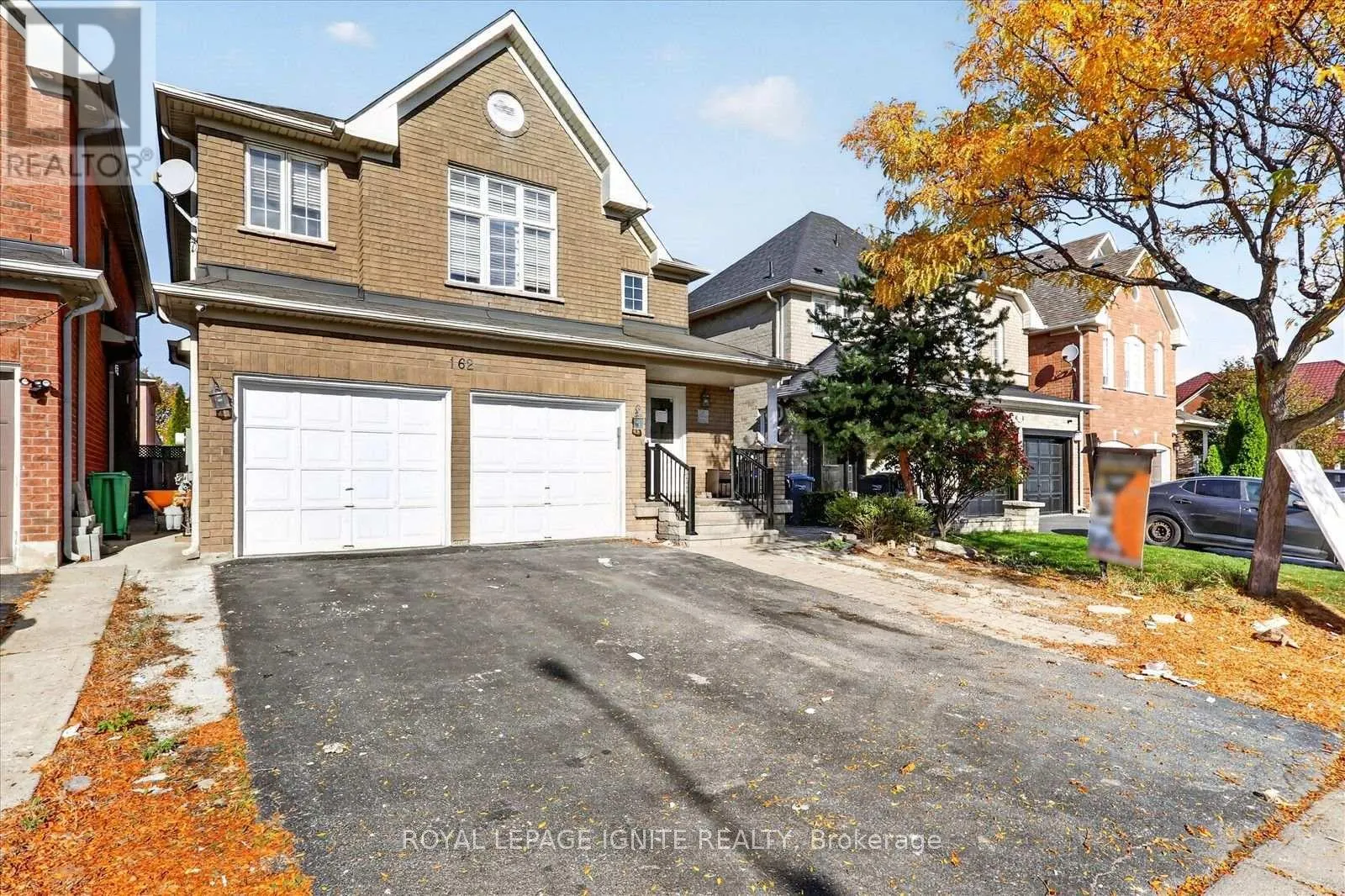 LOWER - 162 CADILLAC CRESCENT
