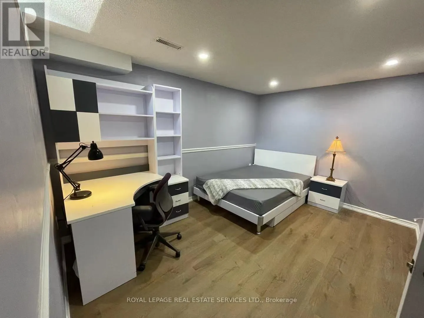 LOWER - 299 ROCKCLIFFE GARDENS