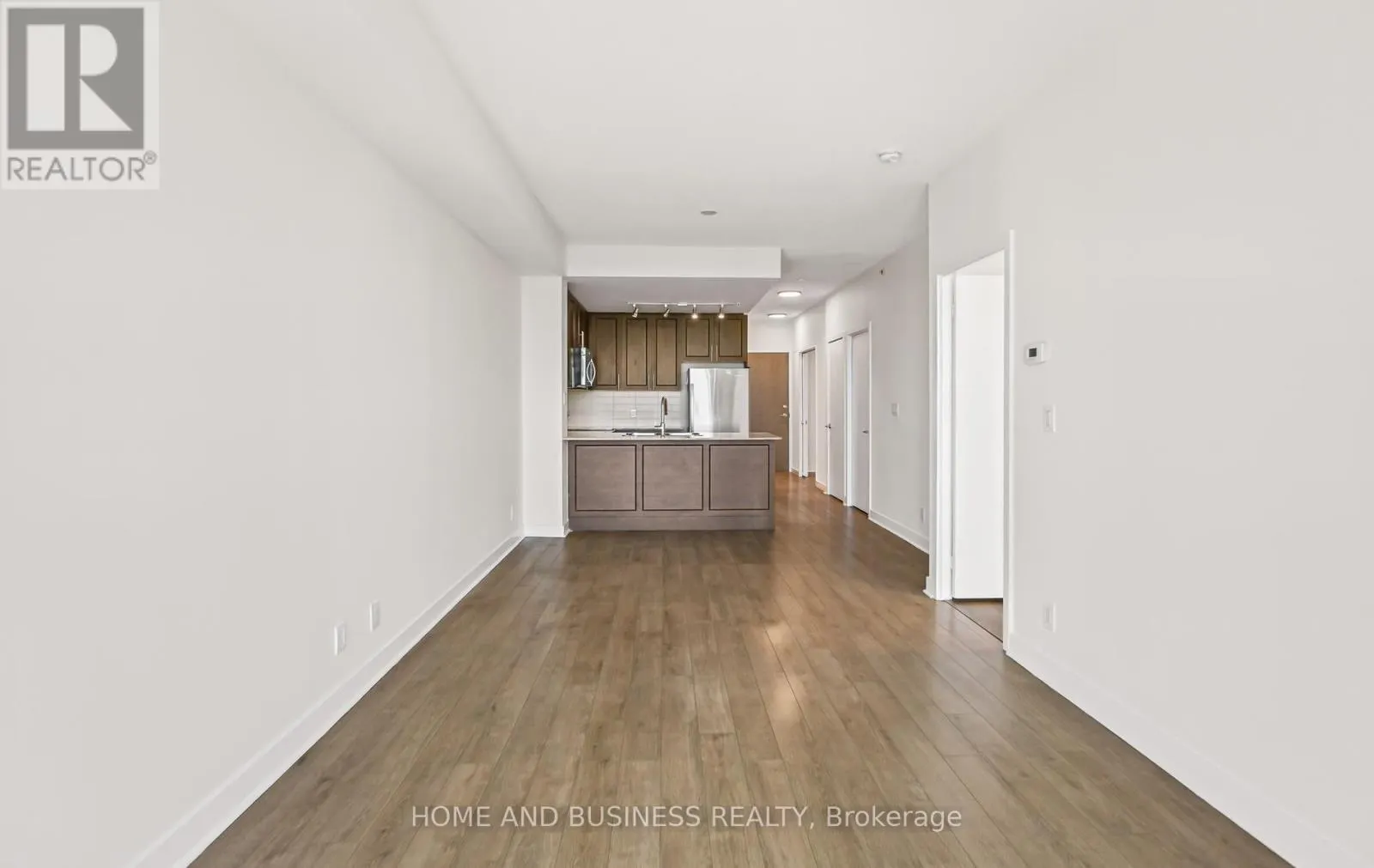 304 - 3985 GRAND PARK DRIVE