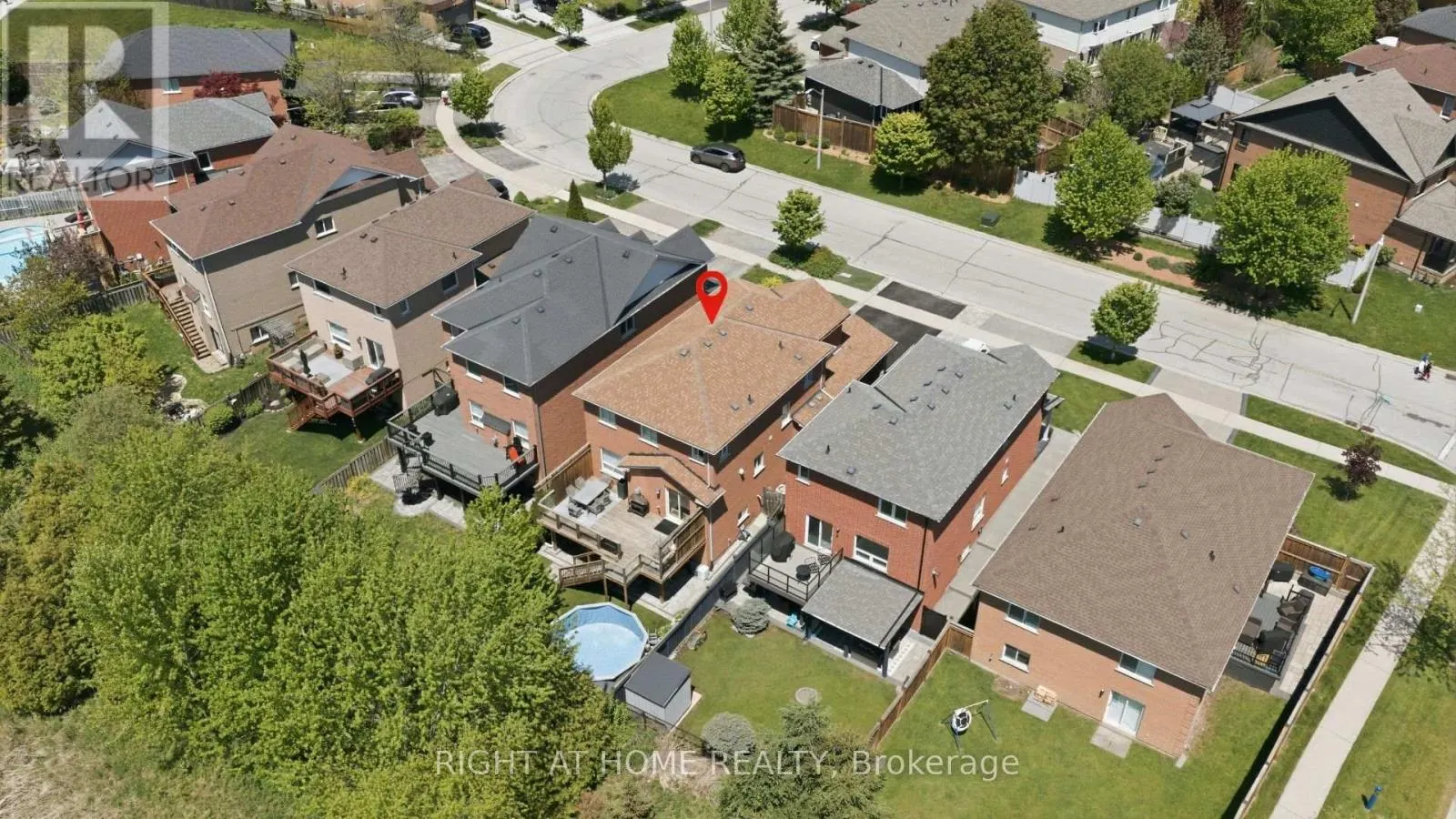 182 MOWAT CRESCENT