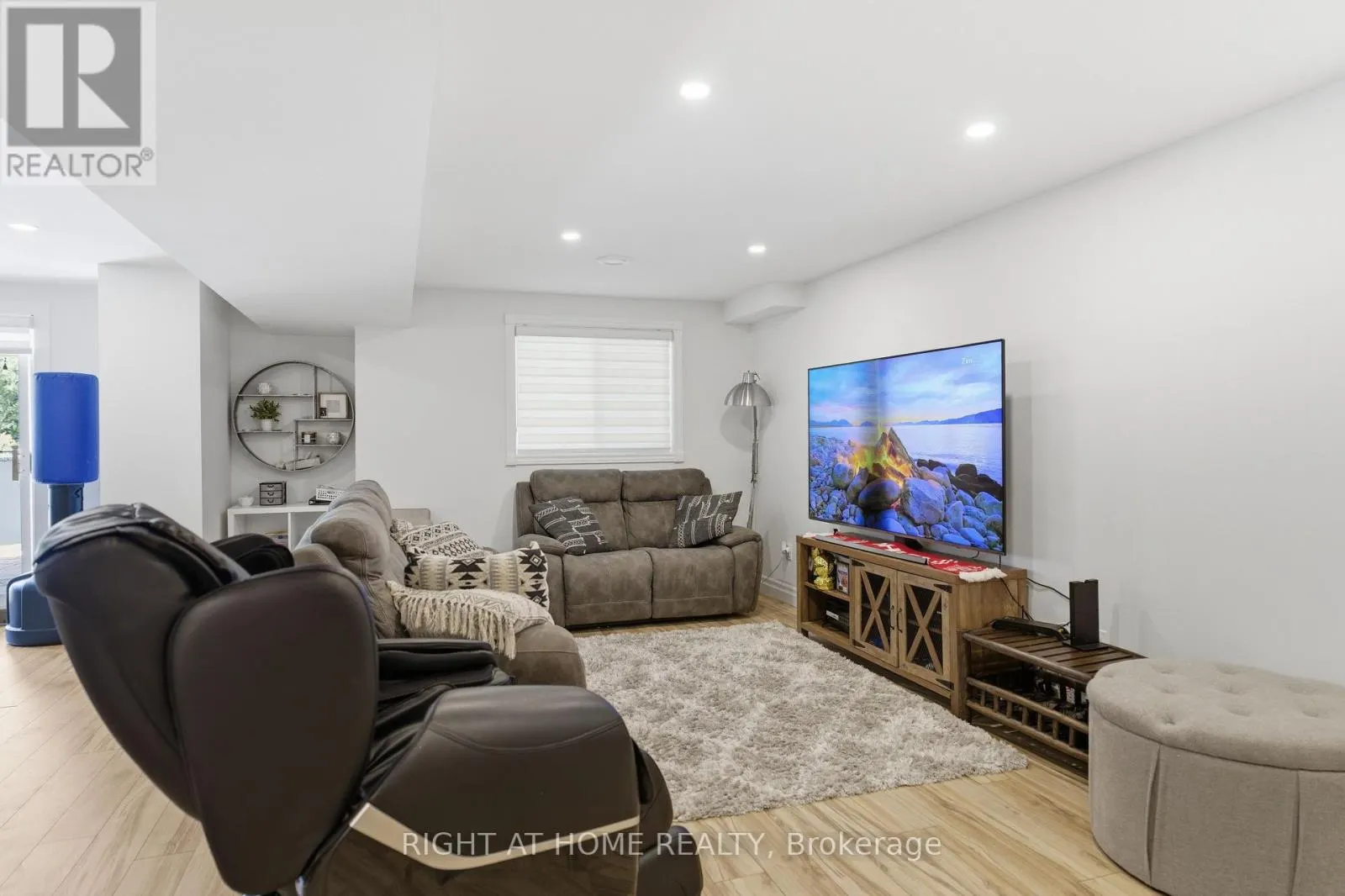182 MOWAT CRESCENT