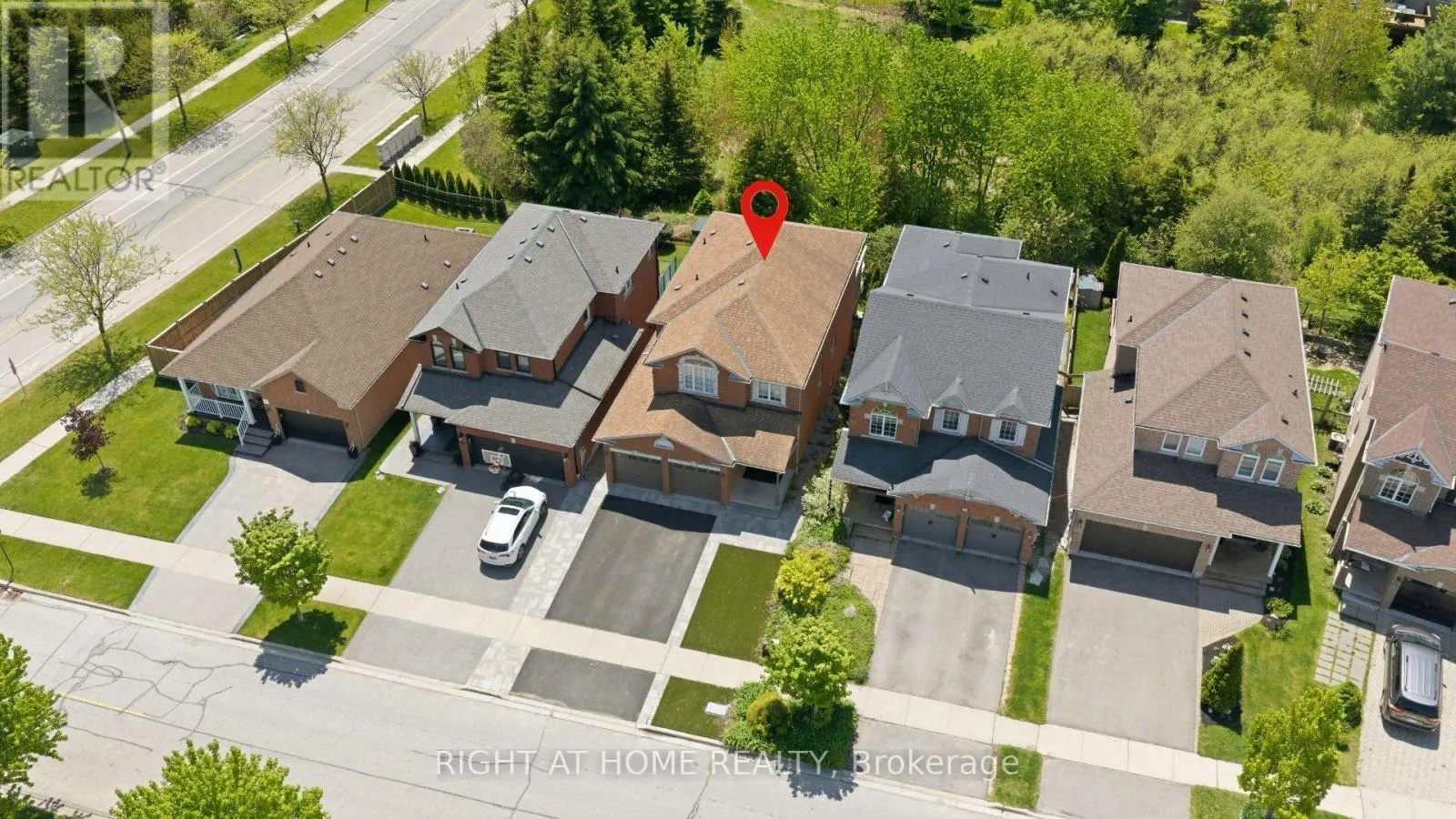 182 MOWAT CRESCENT
