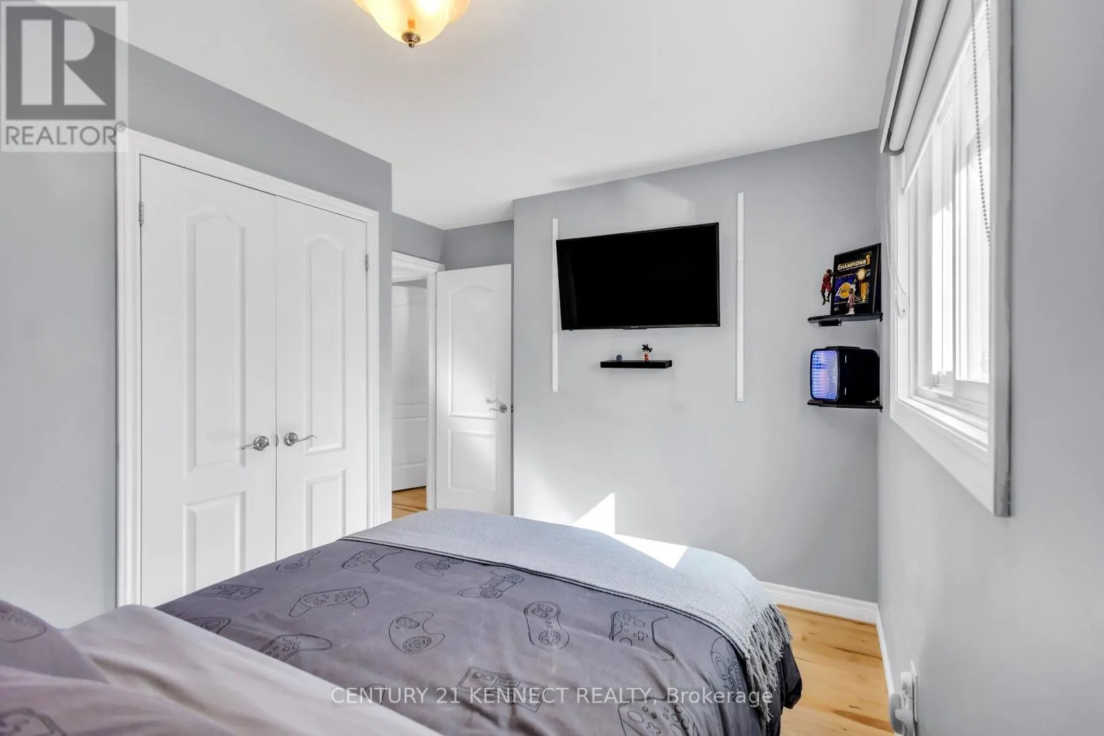 51 VODDEN STREET W